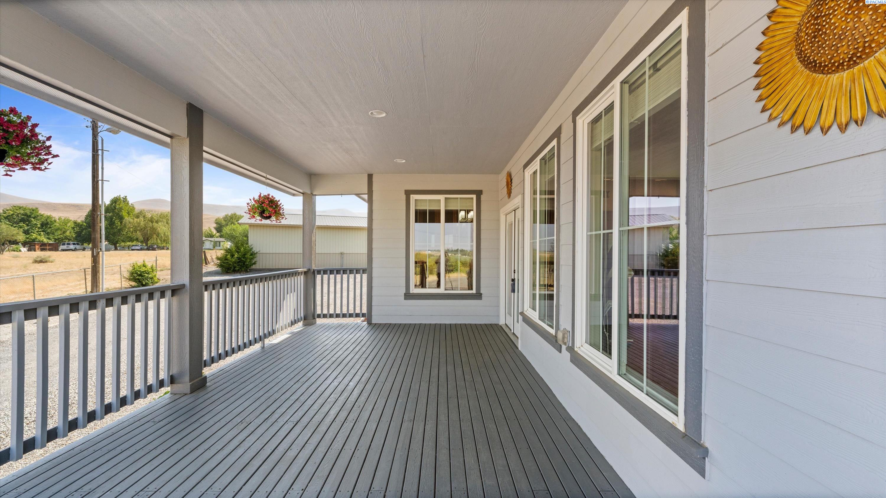 173403 W Byron Rd, Prosser, WA 99350