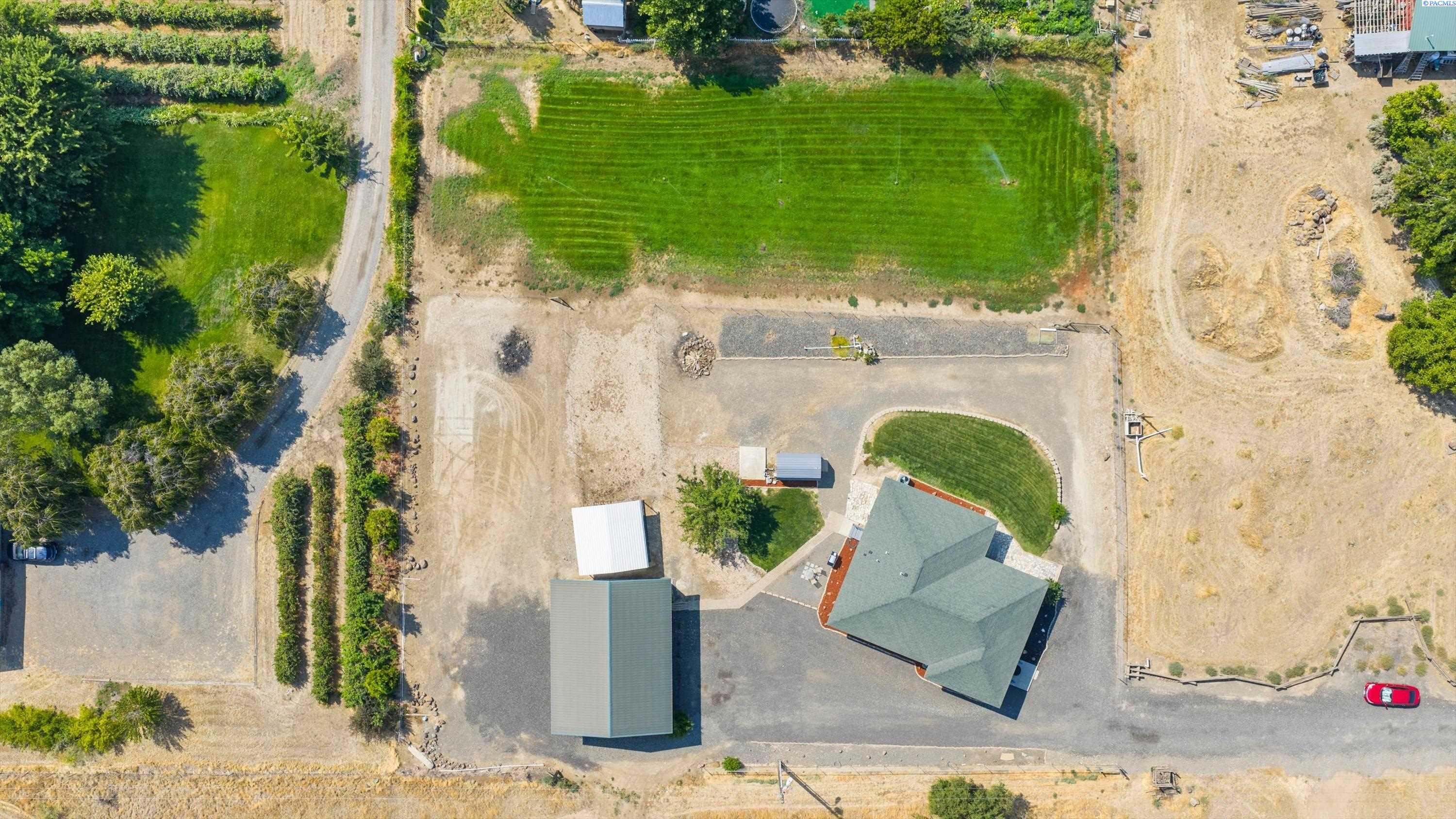 173403 W Byron Rd, Prosser, WA 99350