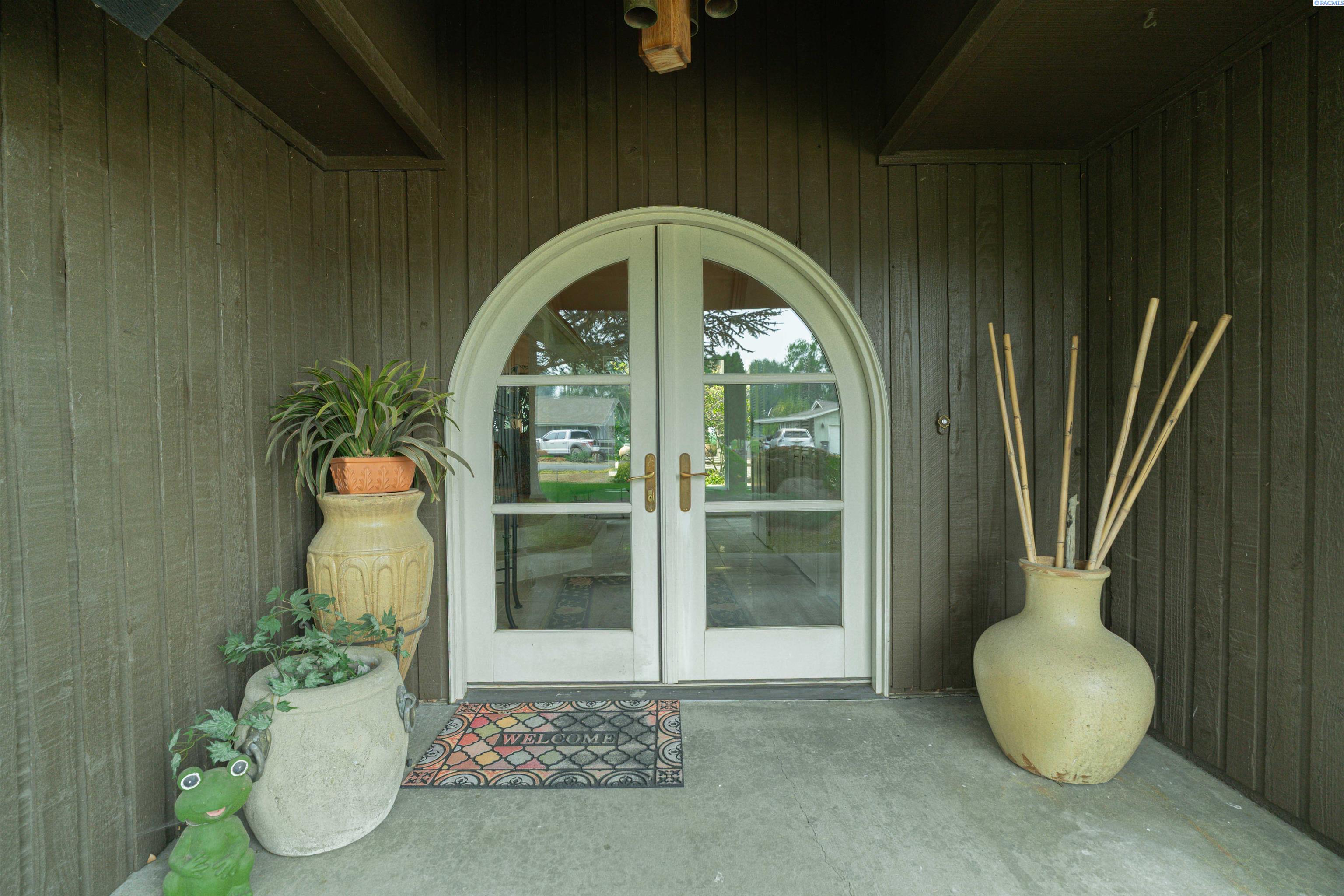 3rd image of 820 S Meadowlark Ln, Othello, WA 99344 | MLS# 295626