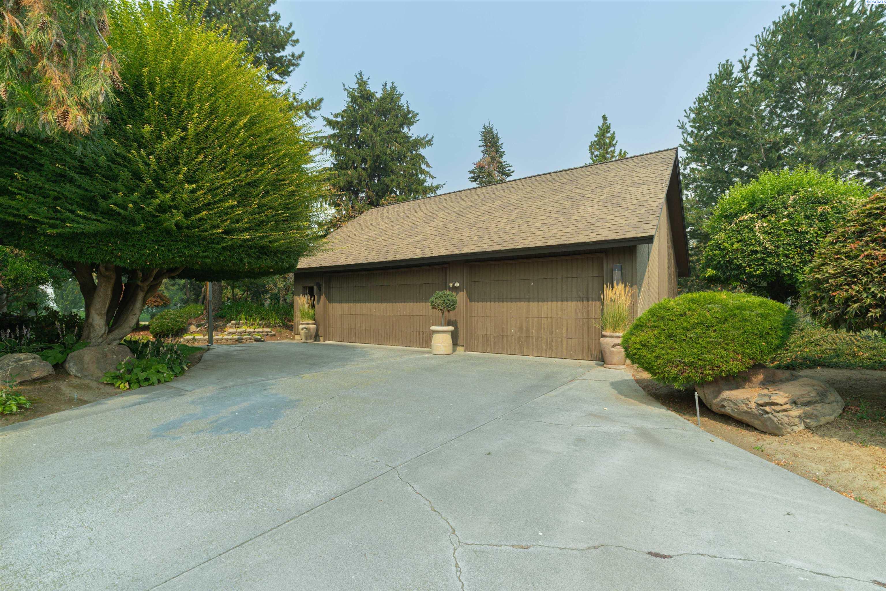 4th image of 820 S Meadowlark Ln, Othello, WA 99344 | MLS# 295626