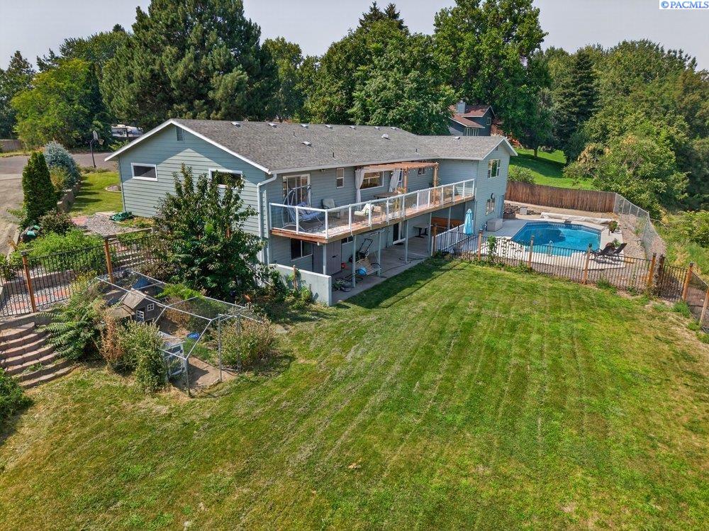 103306 E Vaca Rd, Kennewick, WA 99338