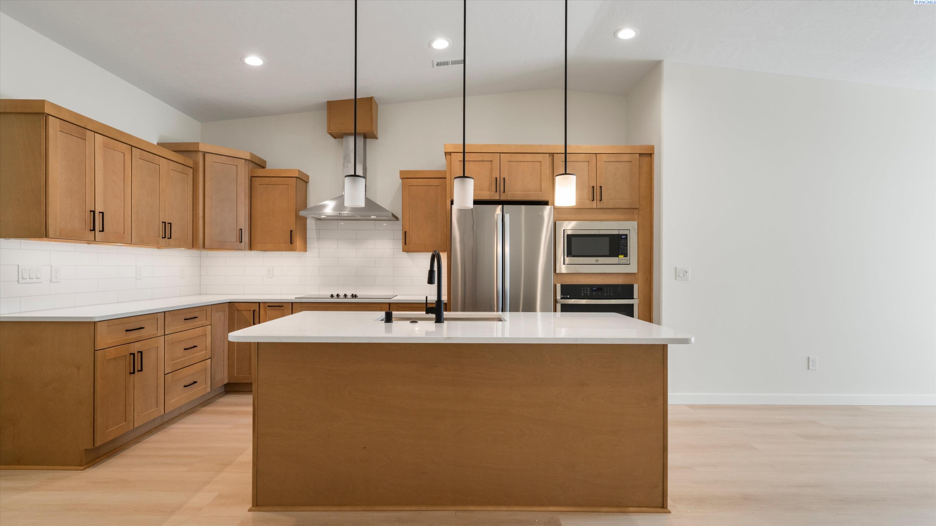 3344 S Nelson St, Kennewick, WA 99338