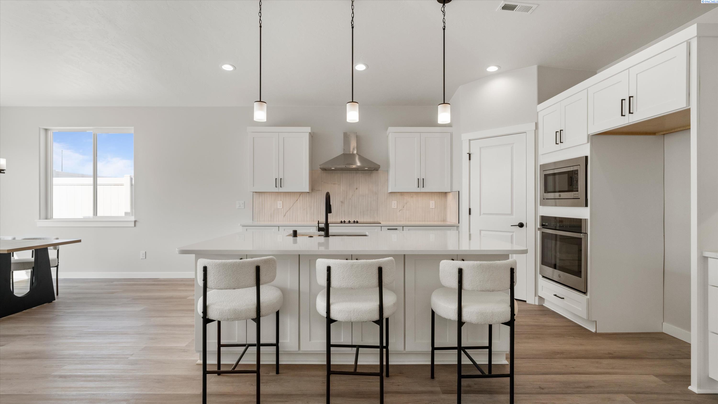 3356 S Nelson St, Kennewick, WA 99338