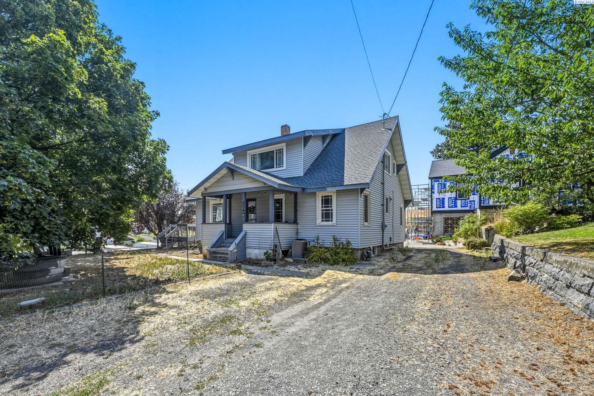 1st image of 804 S Hillcrest Dr, Colfax, WA 99111 | MLS# 295714