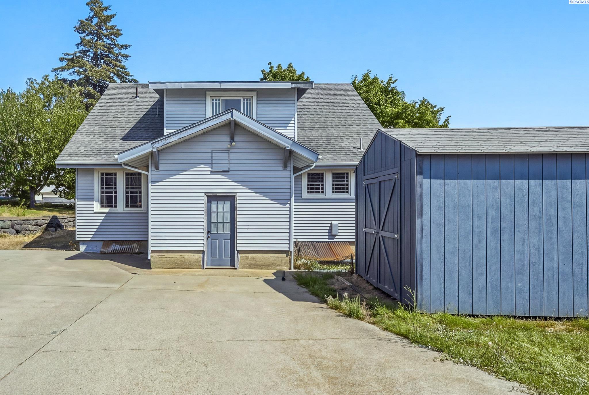 3rd image of 804 S Hillcrest Dr, Colfax, WA 99111 | MLS# 295714