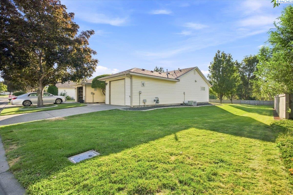 3212 S Huntington St, Kennewick, WA 99337