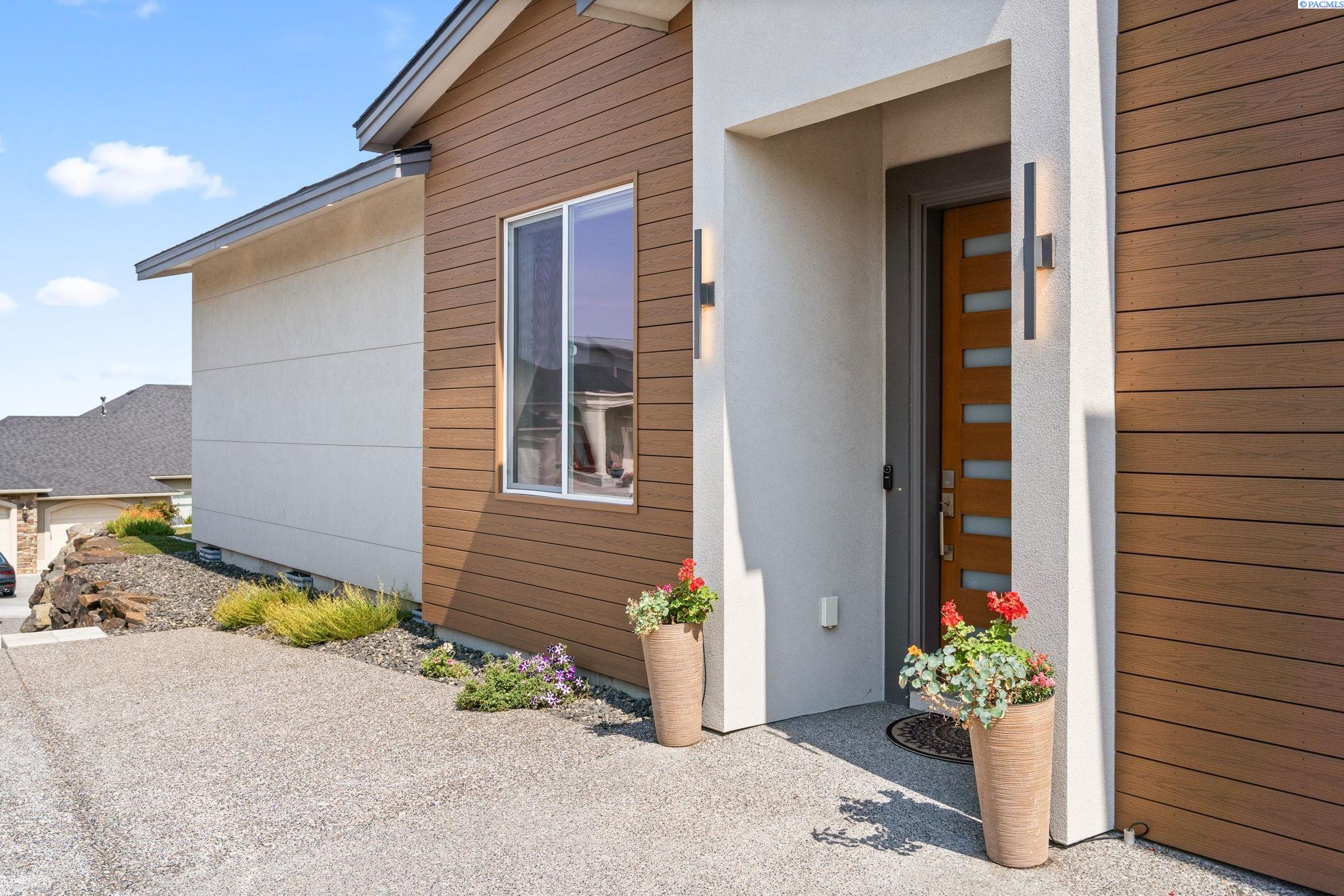 417 Heritage Hills Dr, Richland, WA 99352