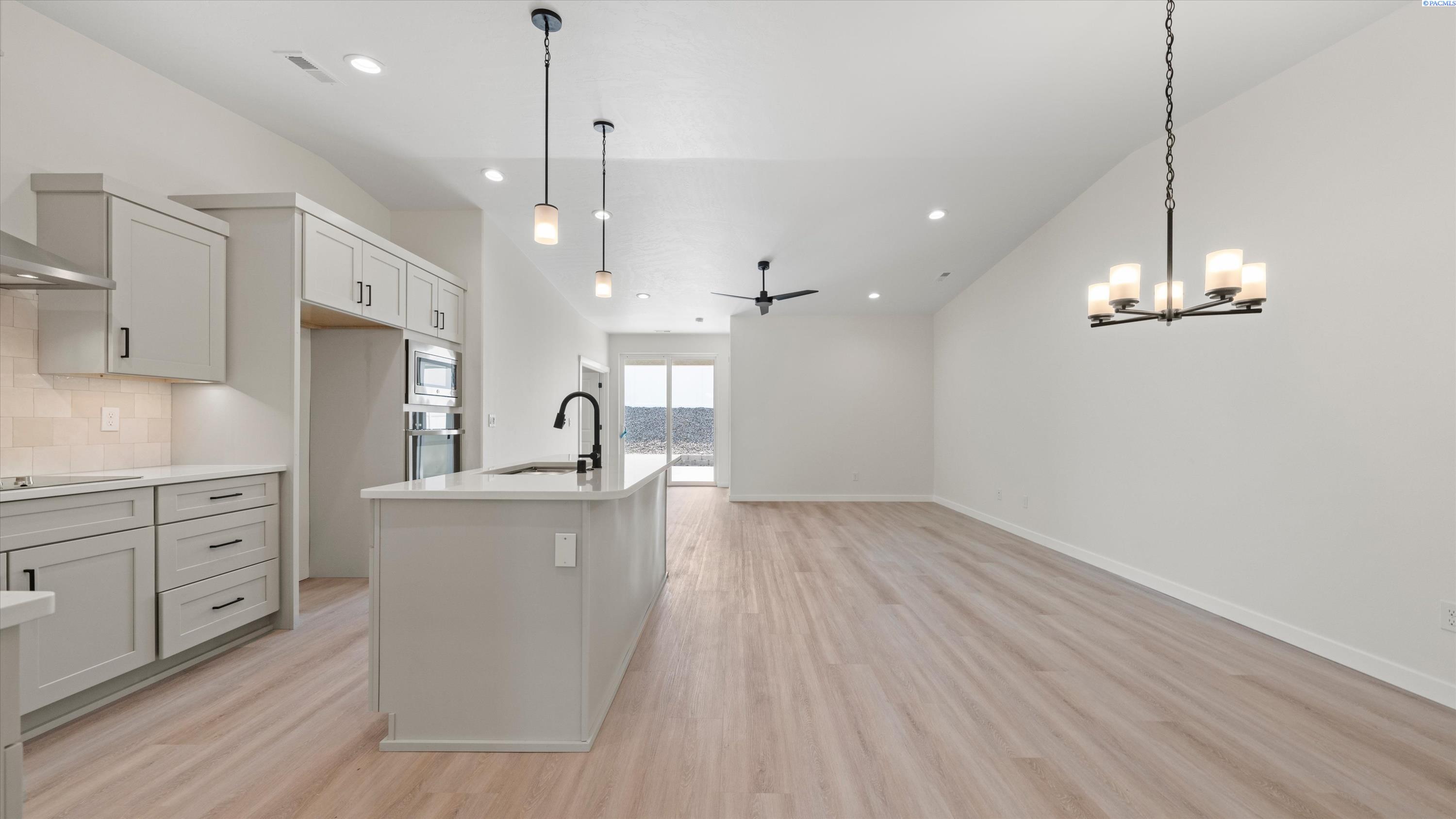3362 S Nelson St, Kennewick, WA 99338