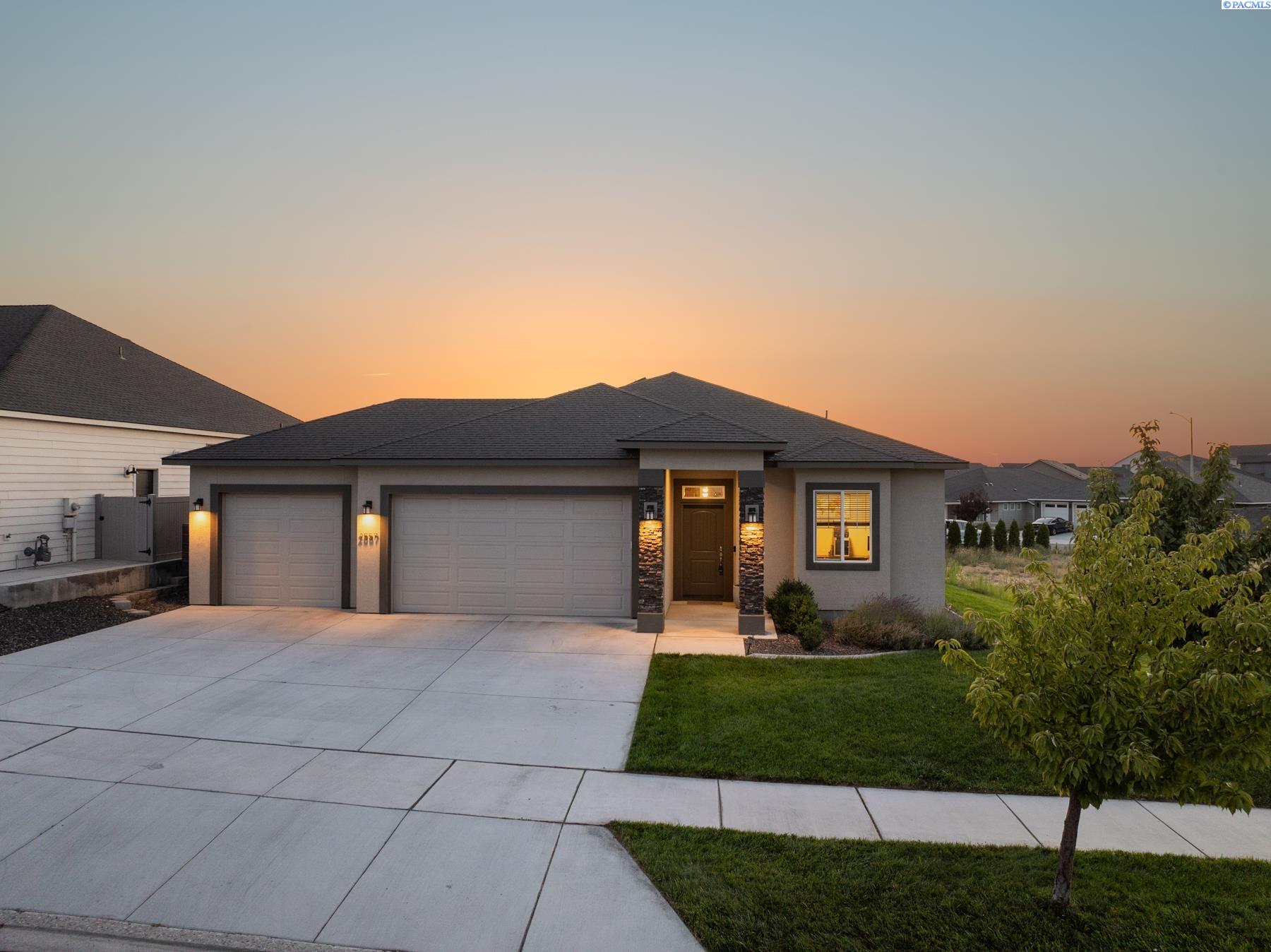 2557 Morris Ave, Richland, WA 99352-5133