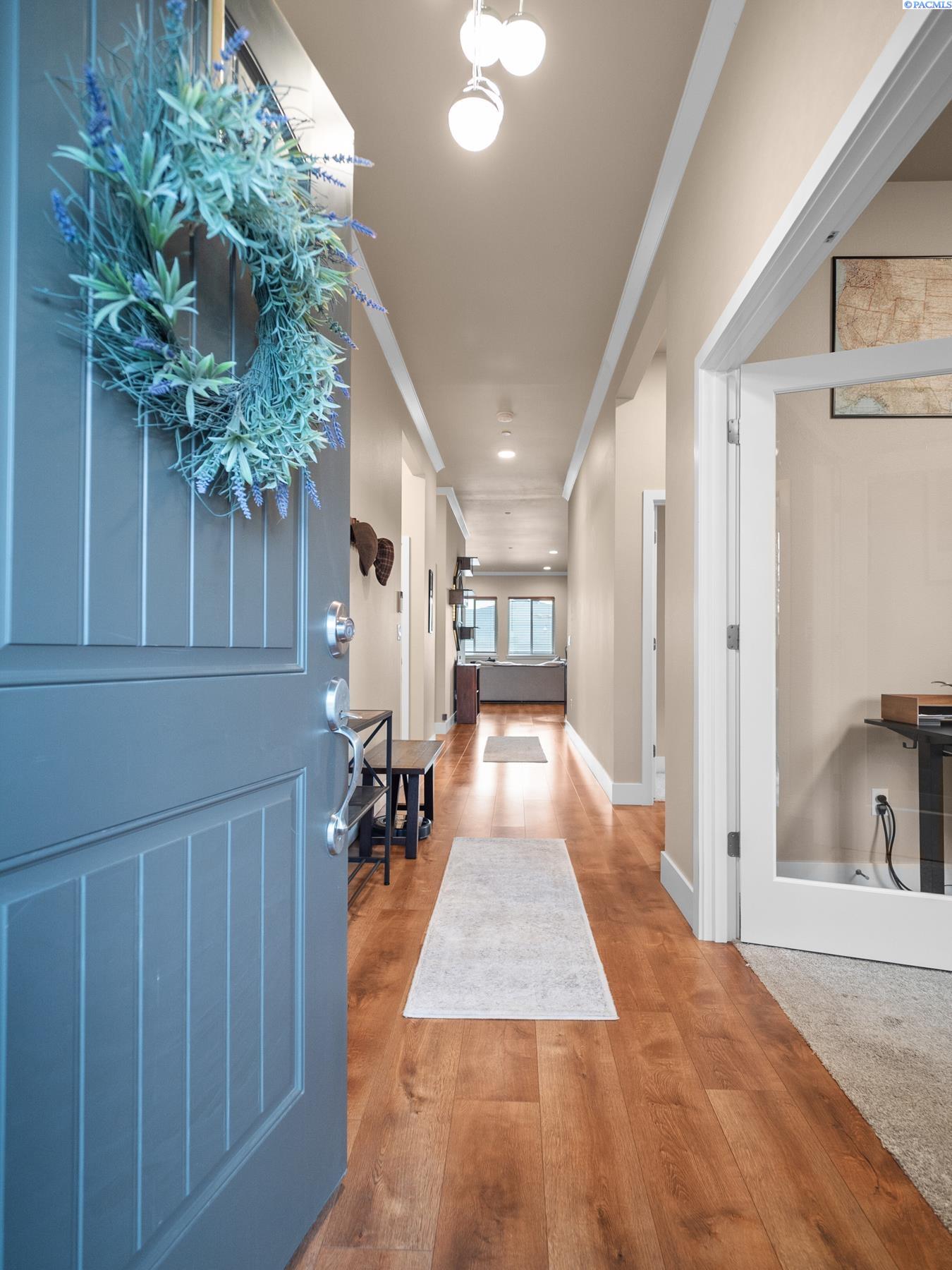 2557 Morris Ave, Richland, WA 99352-5133