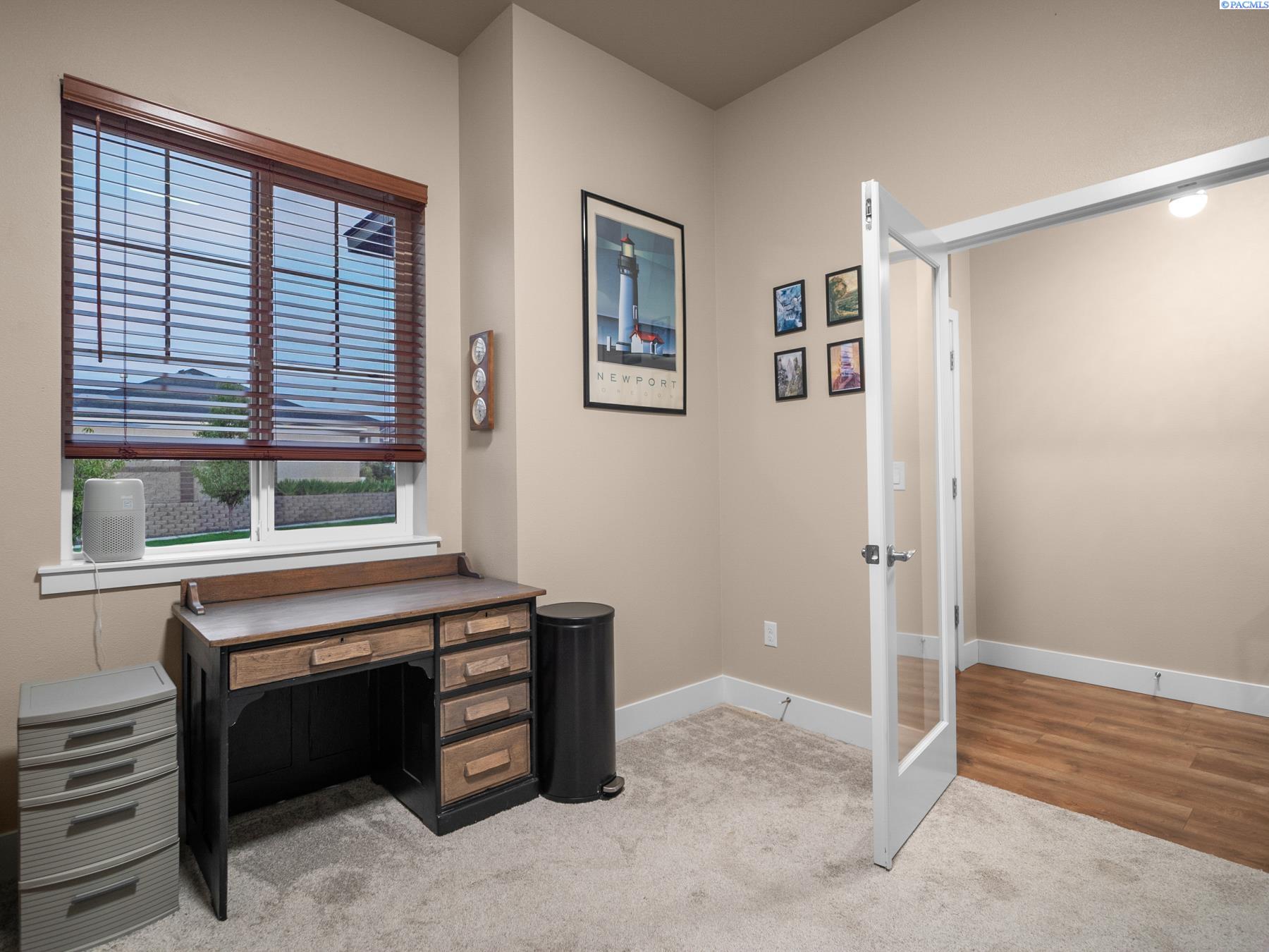 2557 Morris Ave, Richland, WA 99352-5133