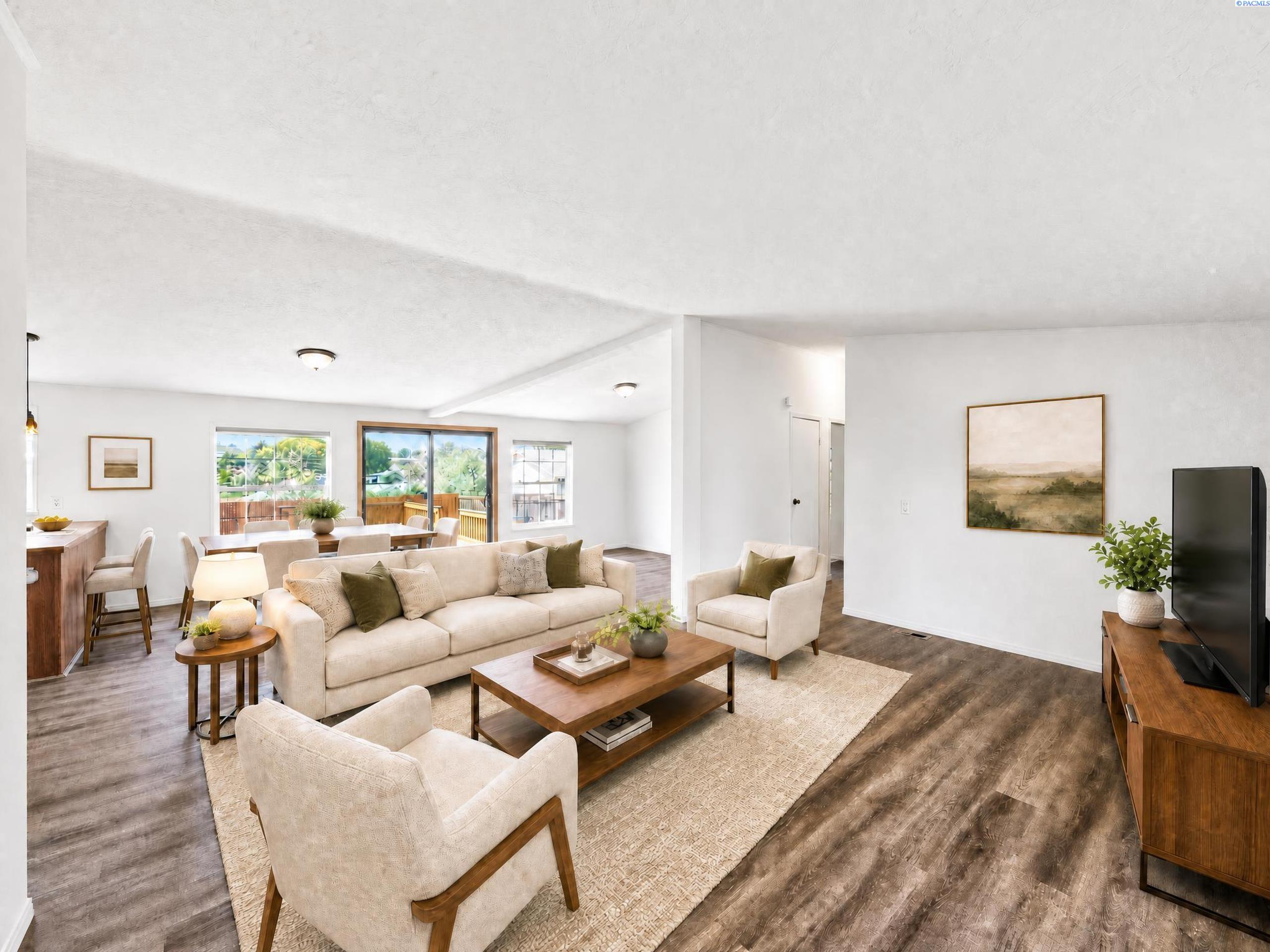 2426 S Dennis St, Kennewick, WA 99337