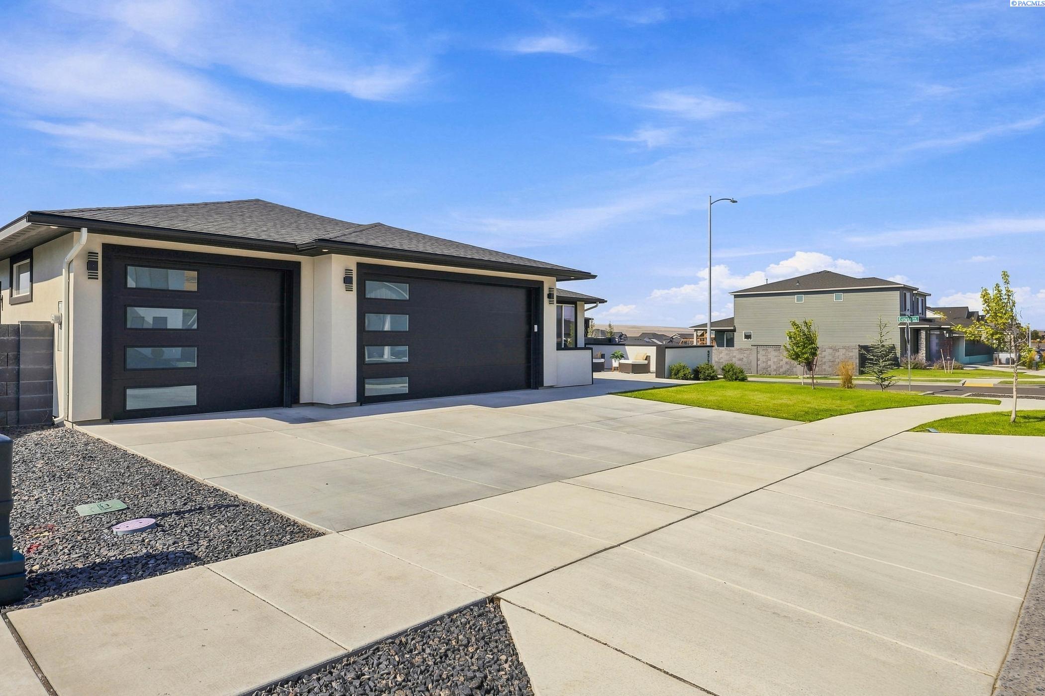 3779 Highview St, Richland, WA 99354