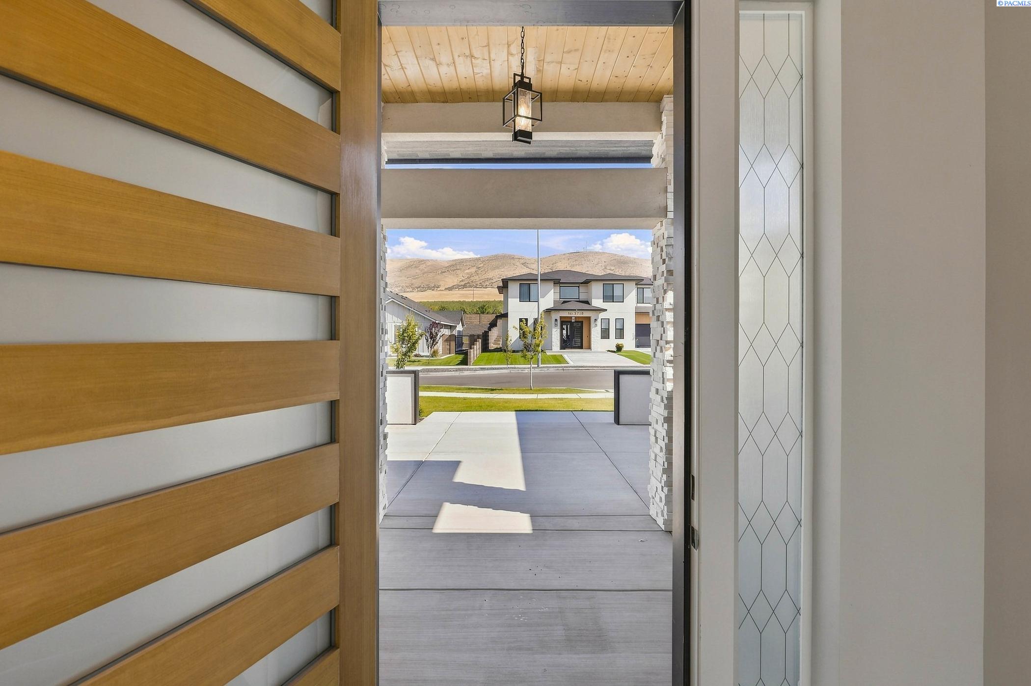 3779 Highview St, Richland, WA 99354