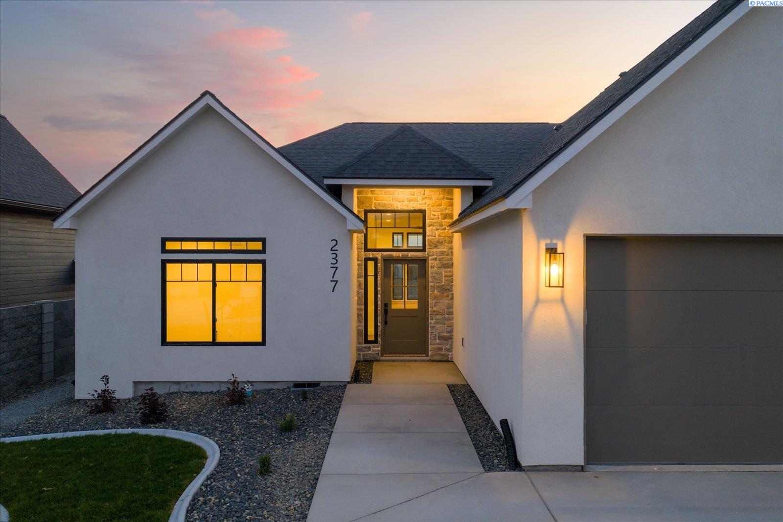 2377 Waterhill, Richland, WA 99352