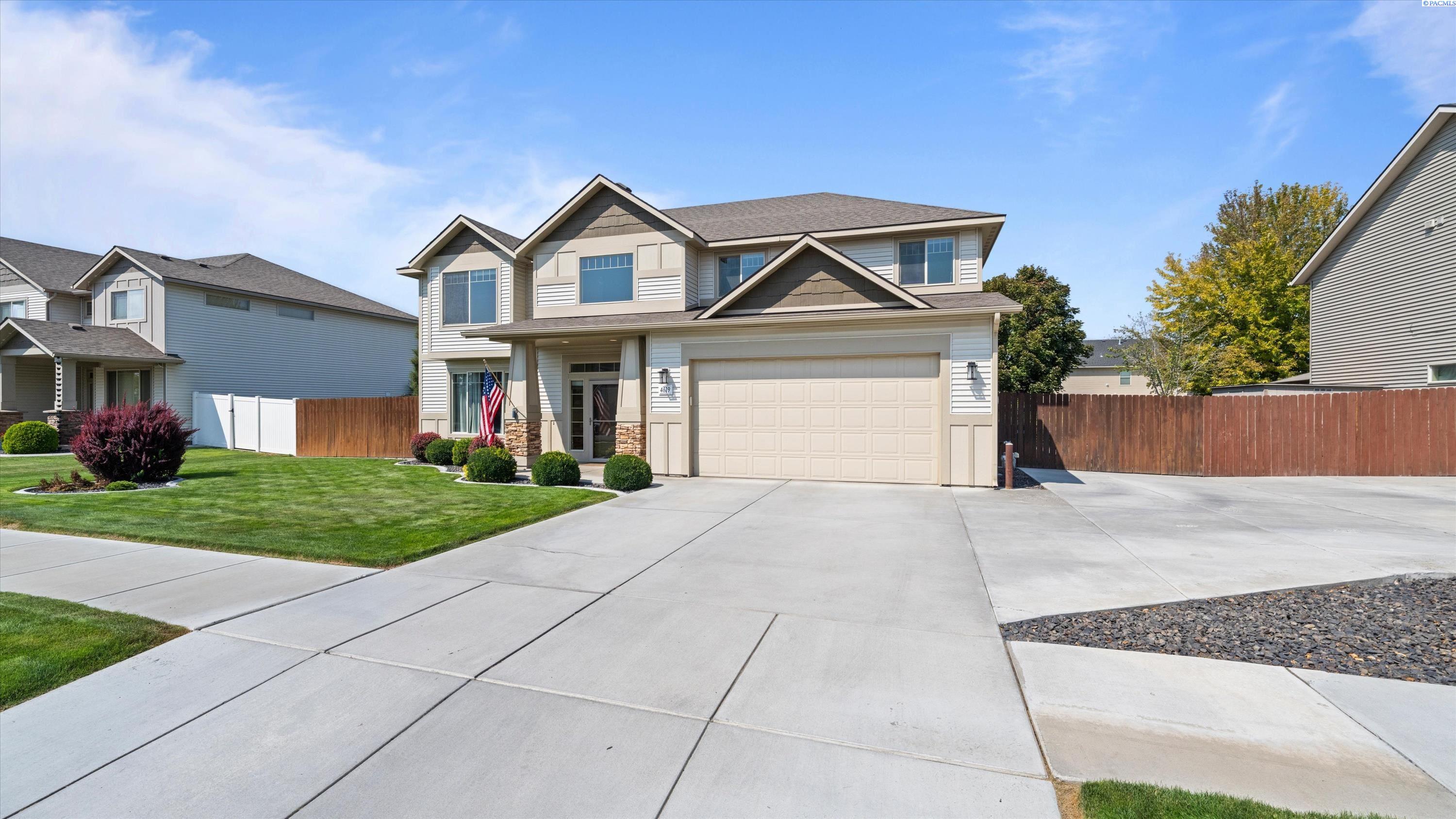 4619 NW Commons Dr, Pasco, WA 99301