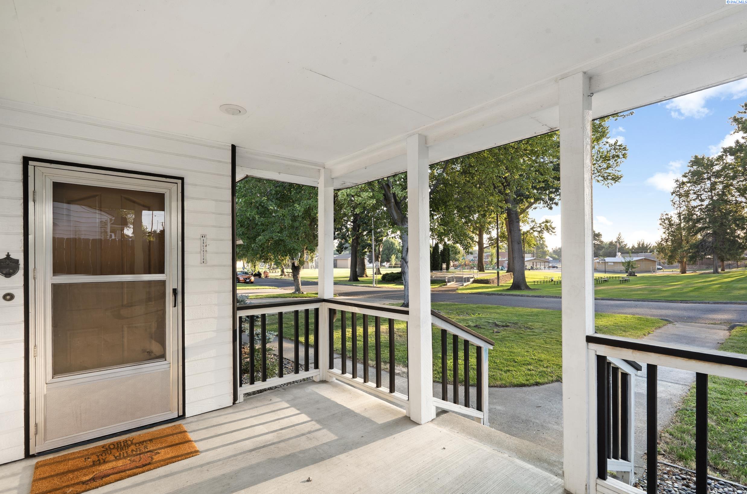 938 Memorial, Prosser, WA 99350