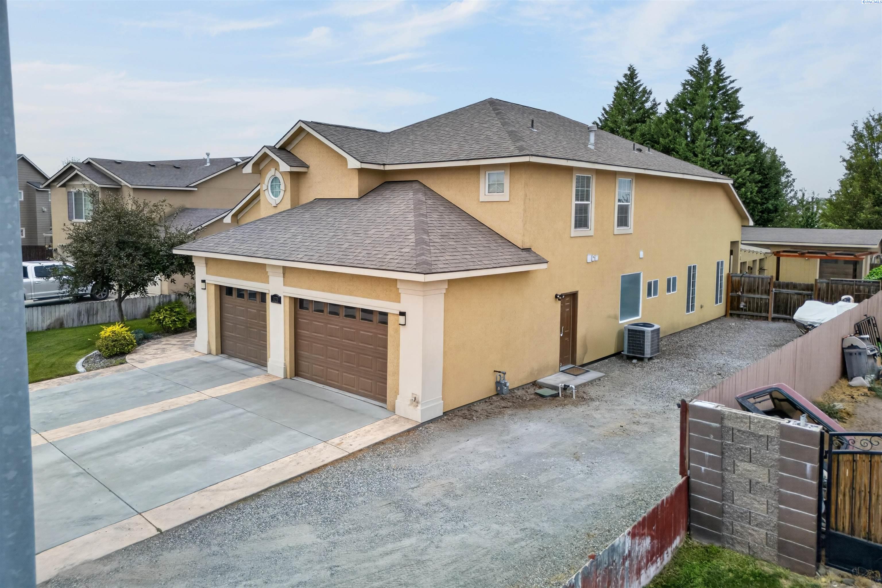 5120 Antigua Dr, Pasco, WA 99301