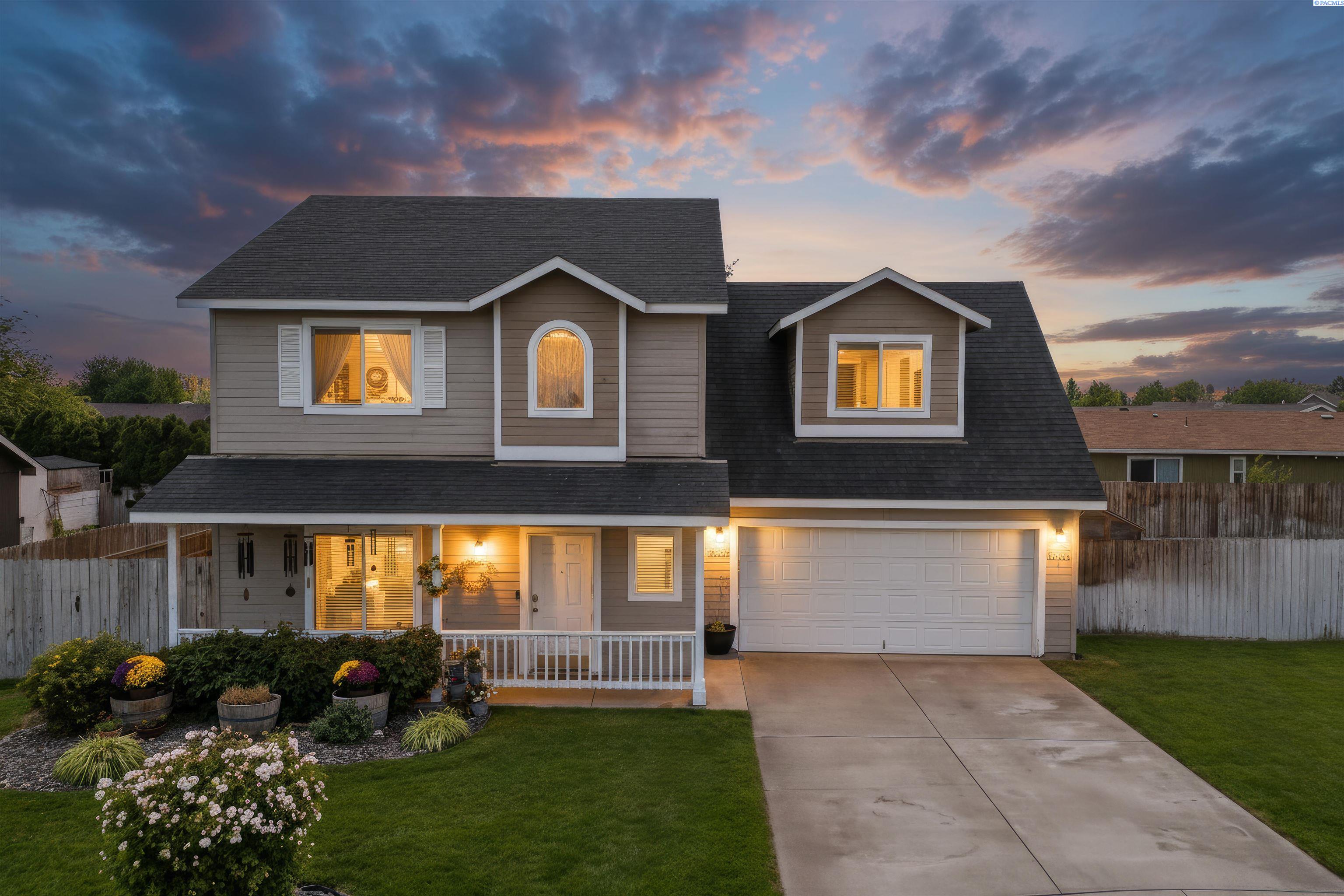 1560 Desert Springs Ave, Richland, WA 99352