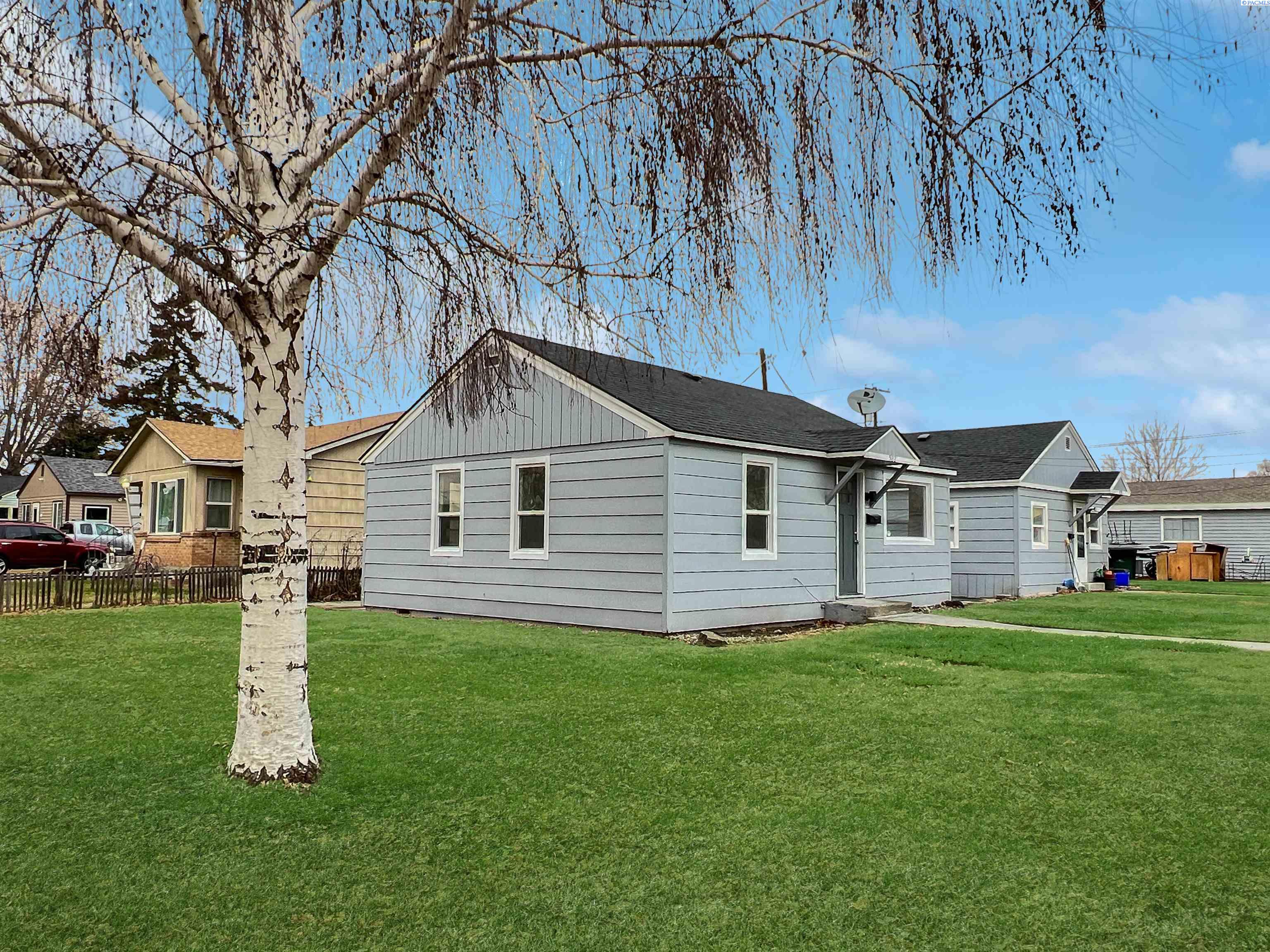 522 S Date St, Kennewick, WA 99336
