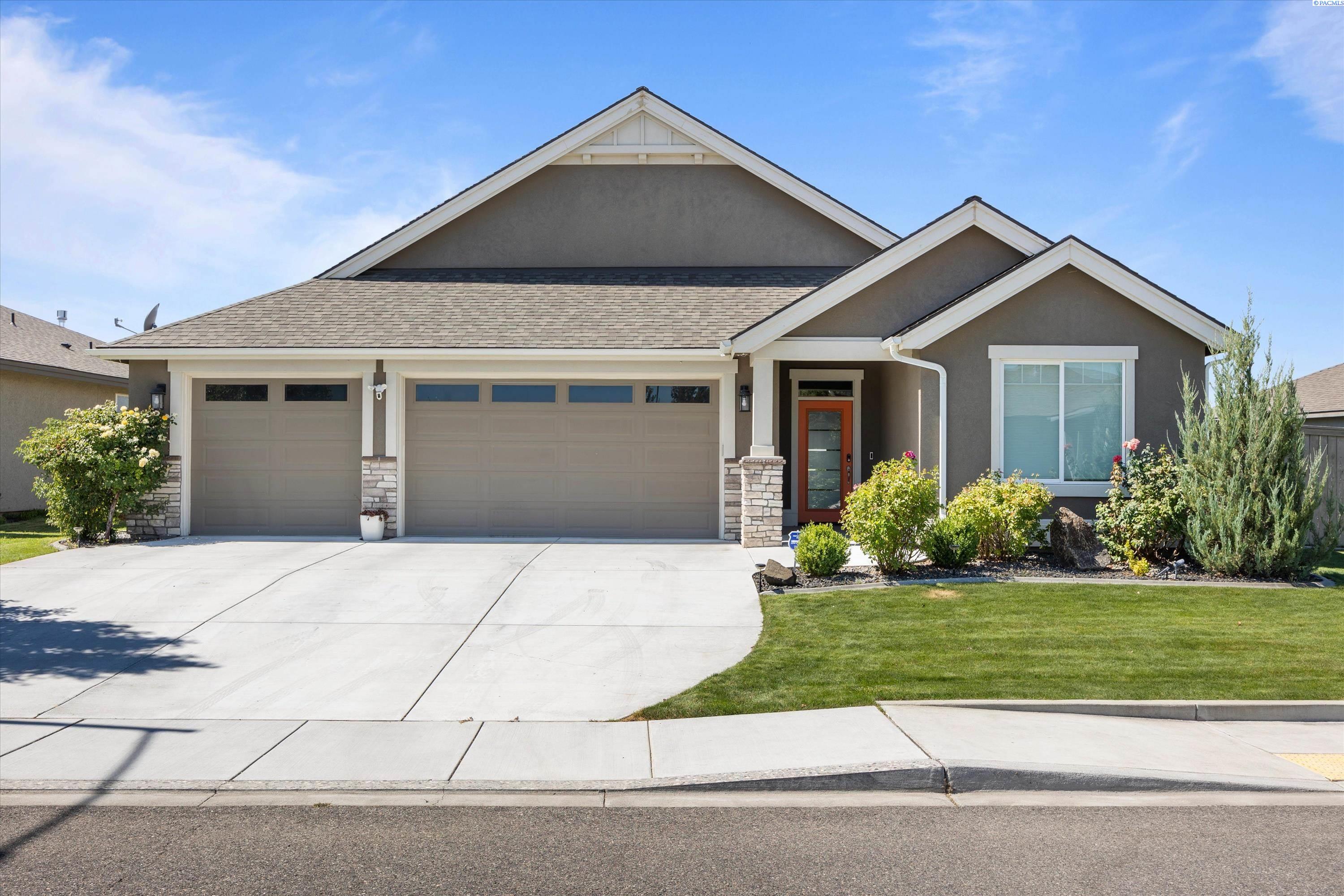 3336 Village Pkwy, Richland, WA 99354