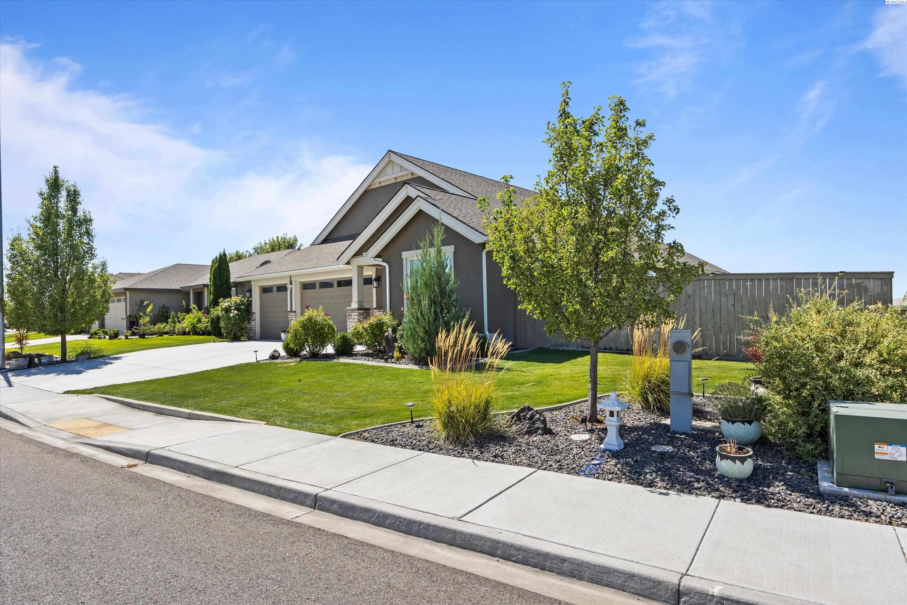 3336 Village Pkwy, Richland, WA 99354
