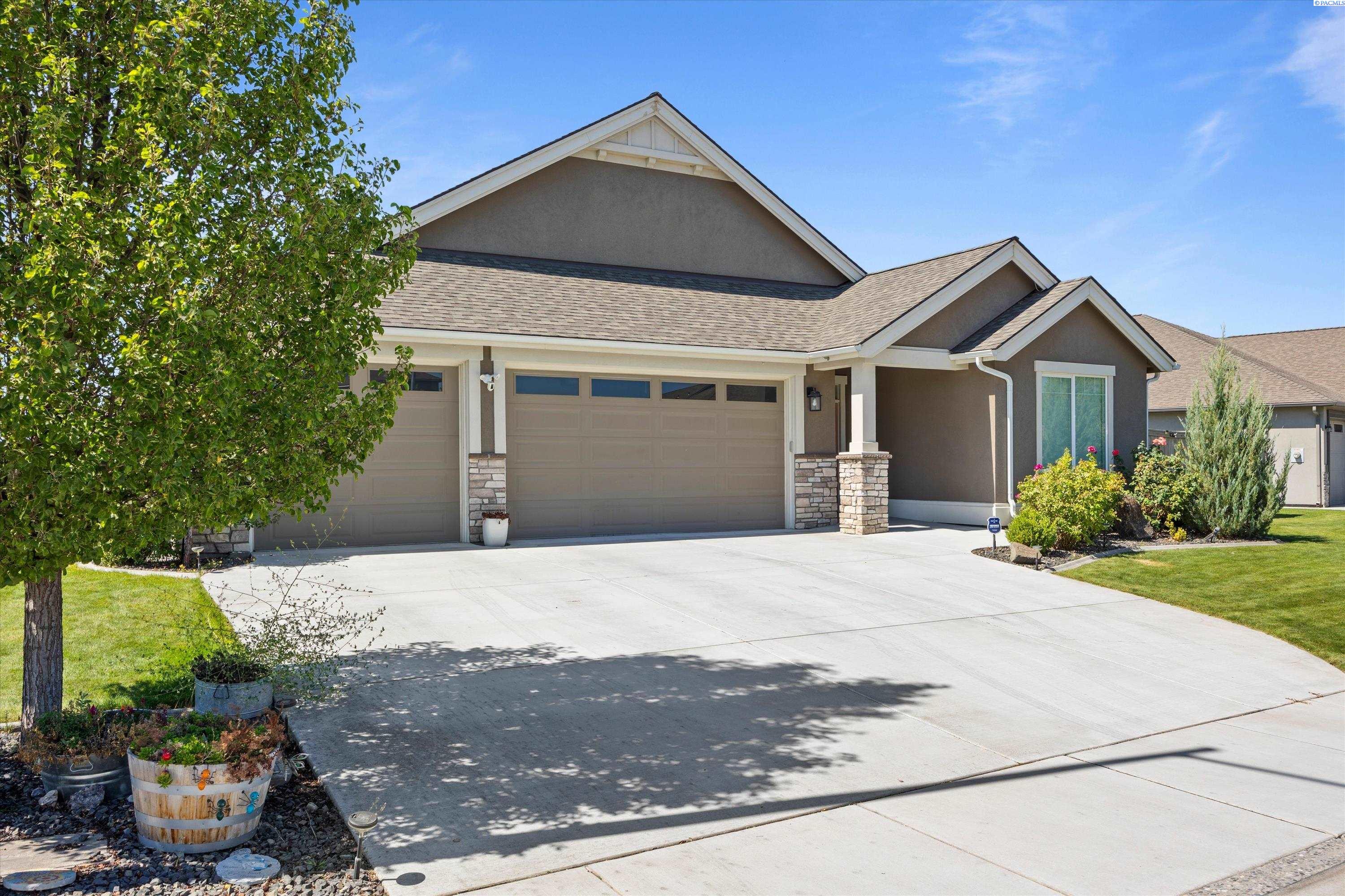 3336 Village Pkwy, Richland, WA 99354