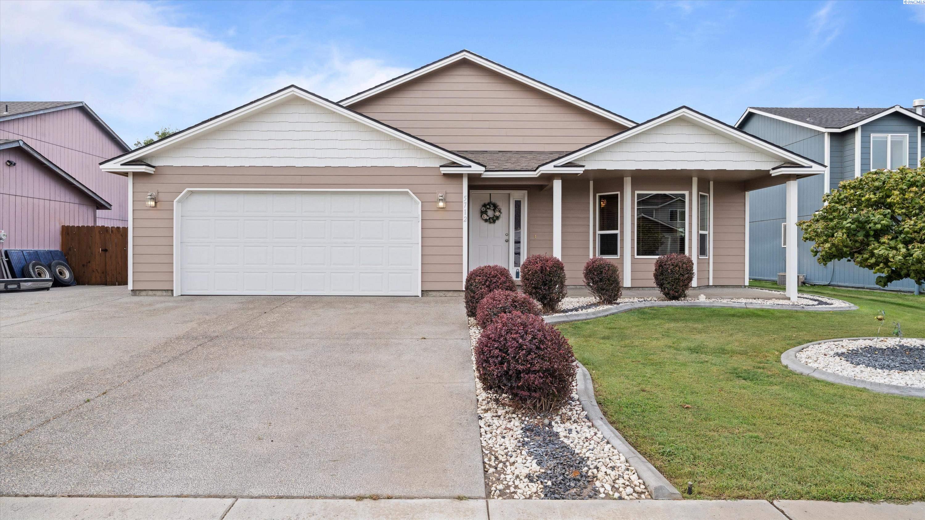 5712 Fillmore Dr, Pasco, WA 99301
