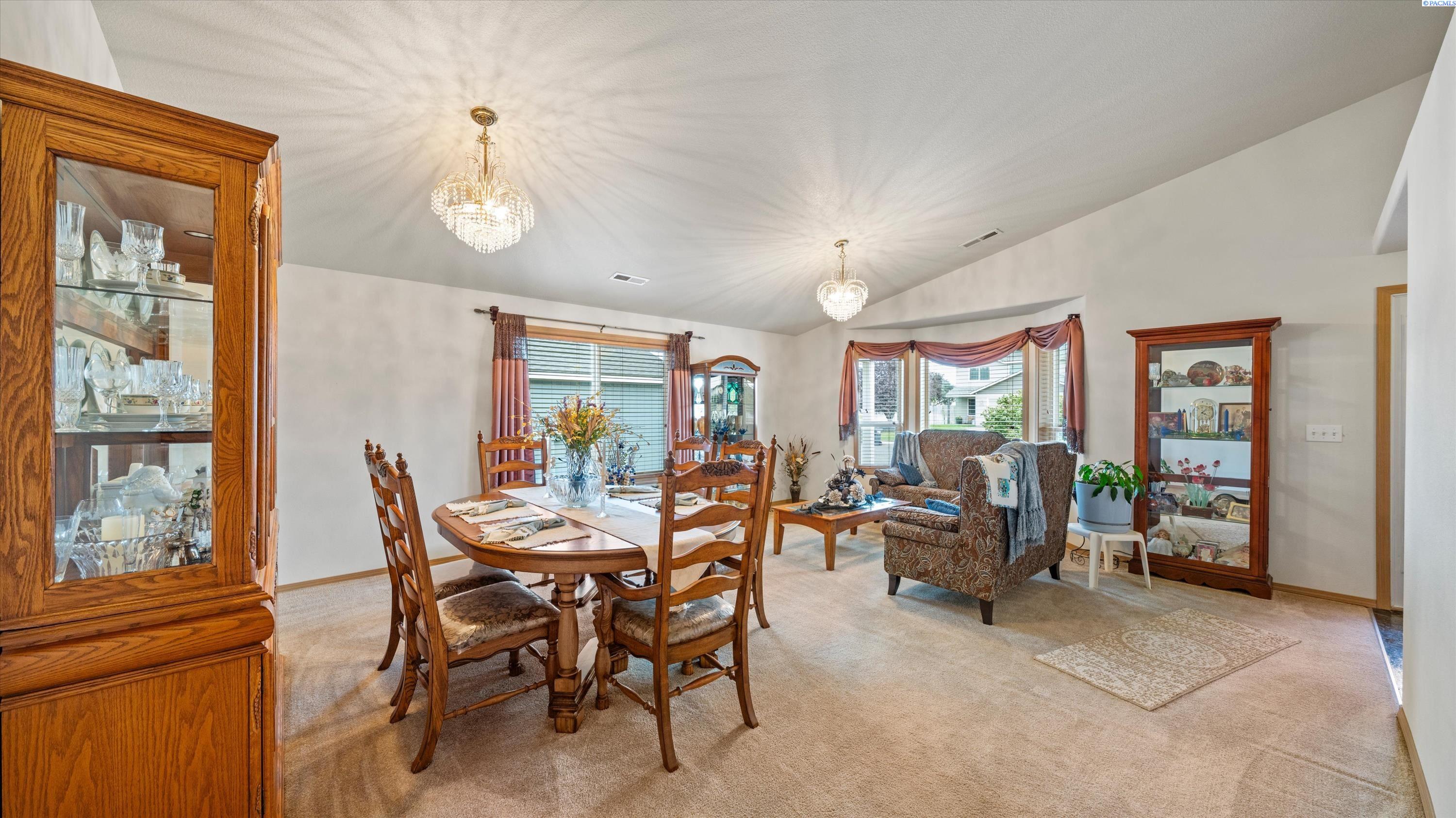 5712 Fillmore Dr, Pasco, WA 99301
