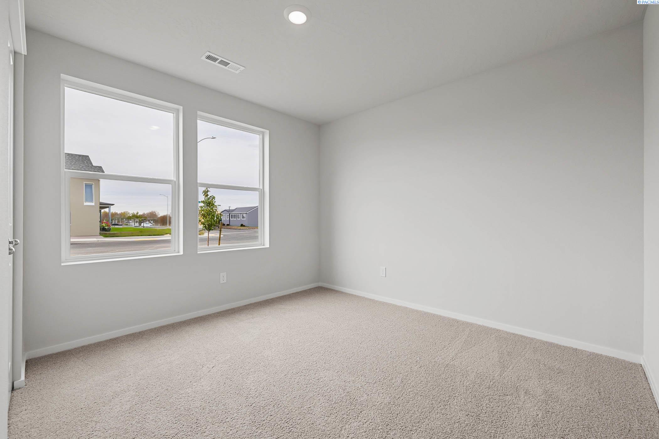 5914 Road 112, Pasco, WA 99301