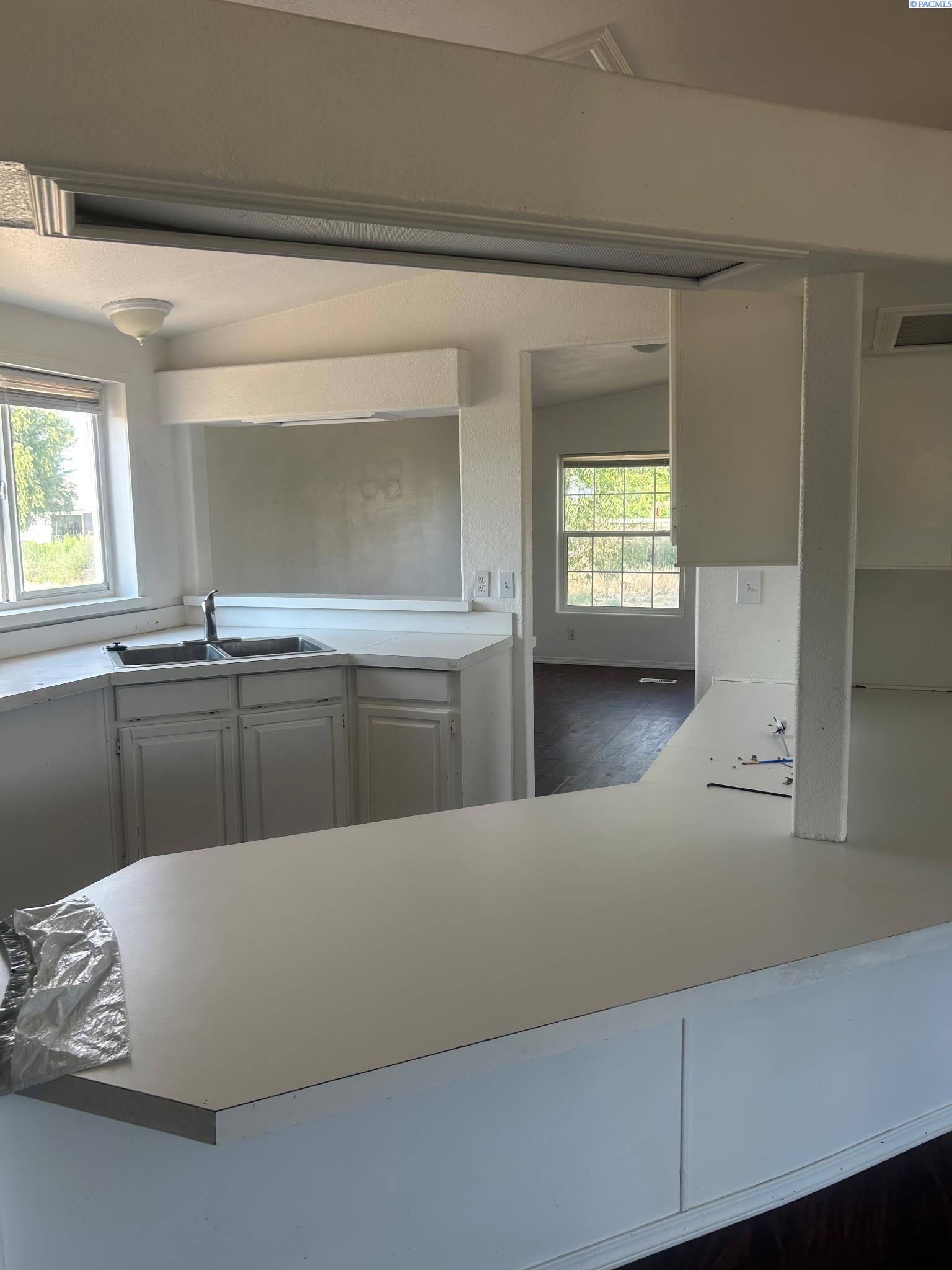 11337 N Peaceful Pr Nw, Prosser, WA 99350
