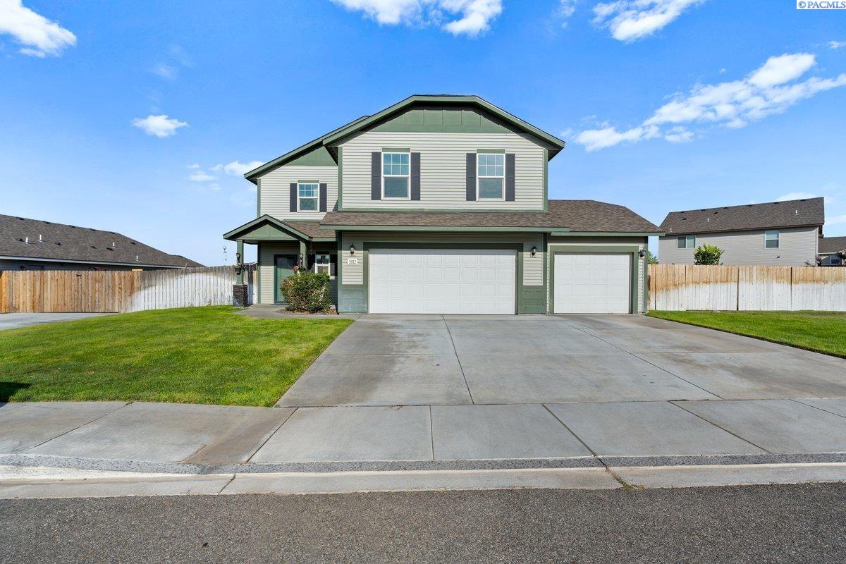 5813 Ramus Ln, Pasco, WA 99301