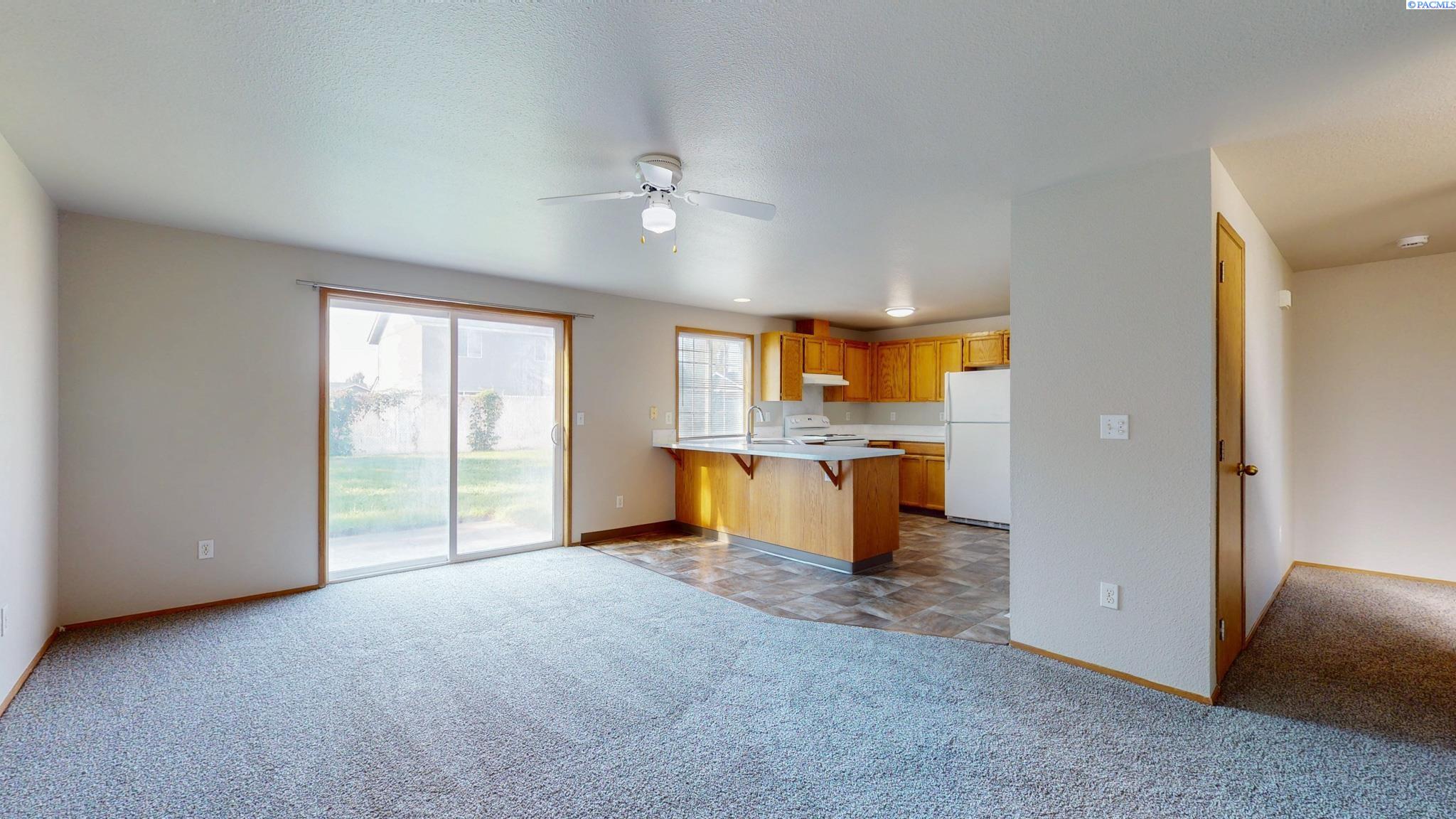 6516 Louisville Dr, Pasco, WA 99301