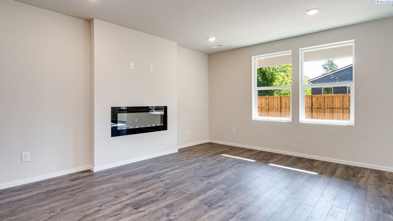 6017 Road 112, Pasco, WA 99301