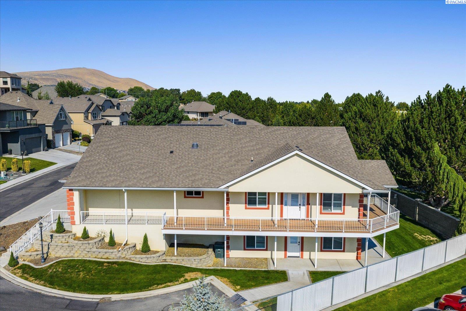 352 Temple Meadow Ln, Richland, WA 99352-0000