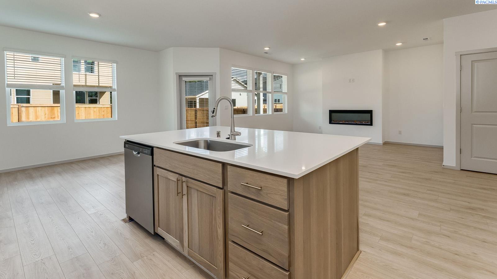 2274 Vido Ave, Richland, WA 99352