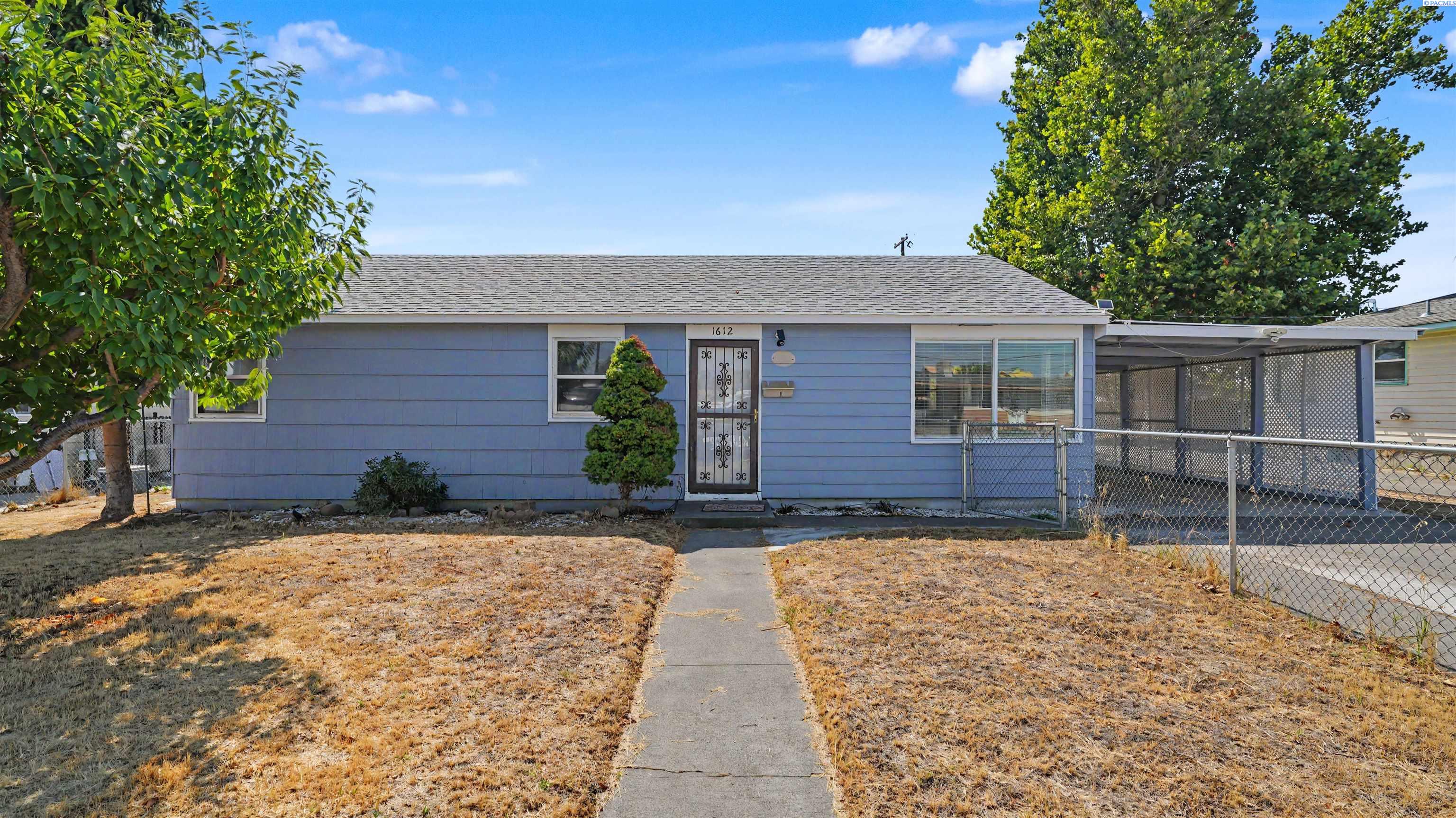 1612 W Brown St, Pasco, WA 99301