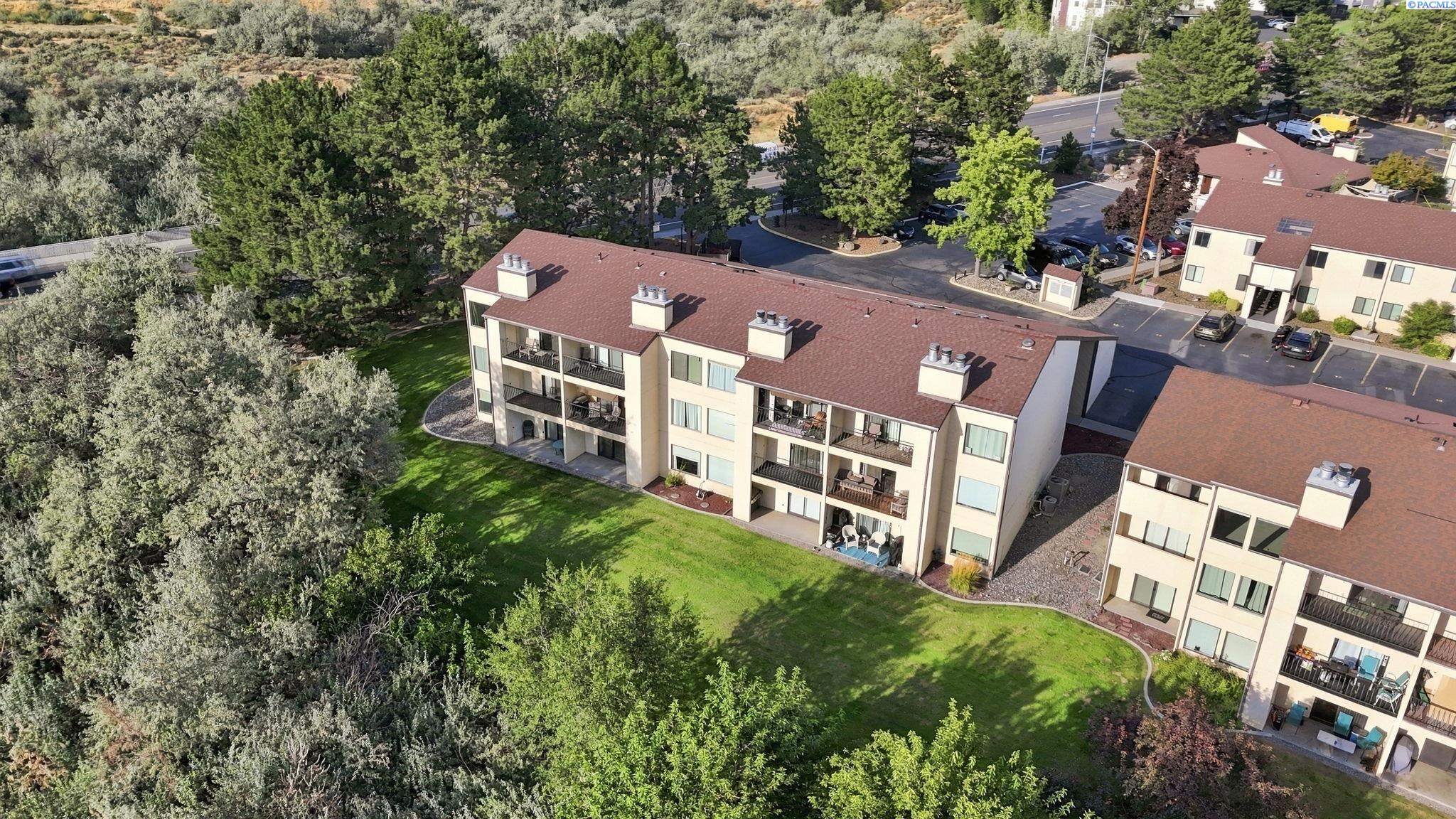 303 Gage Blvd #125, Richland, WA 99352