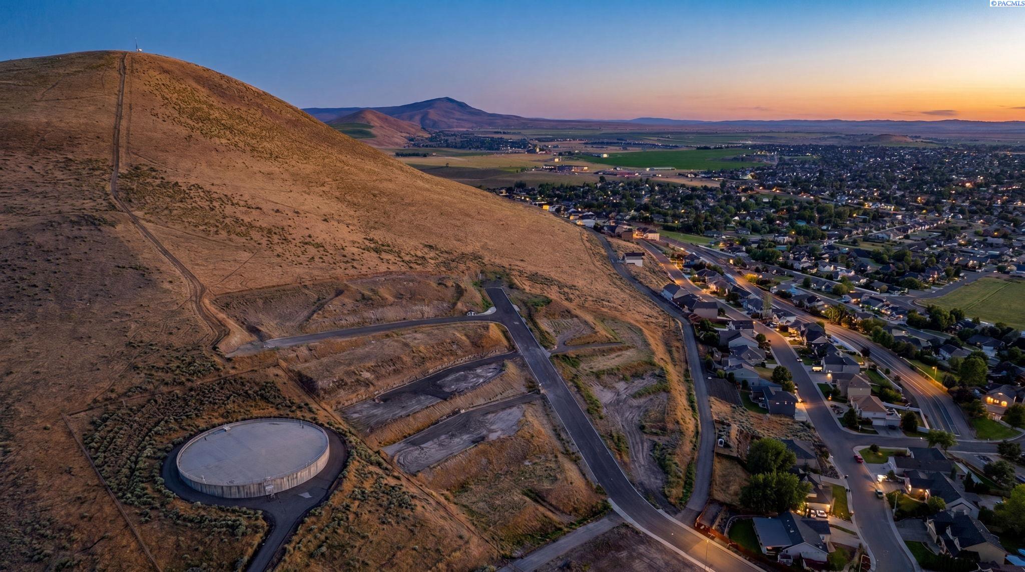 4646 Ferrero Dr Lot 1, West Richland, WA 99353