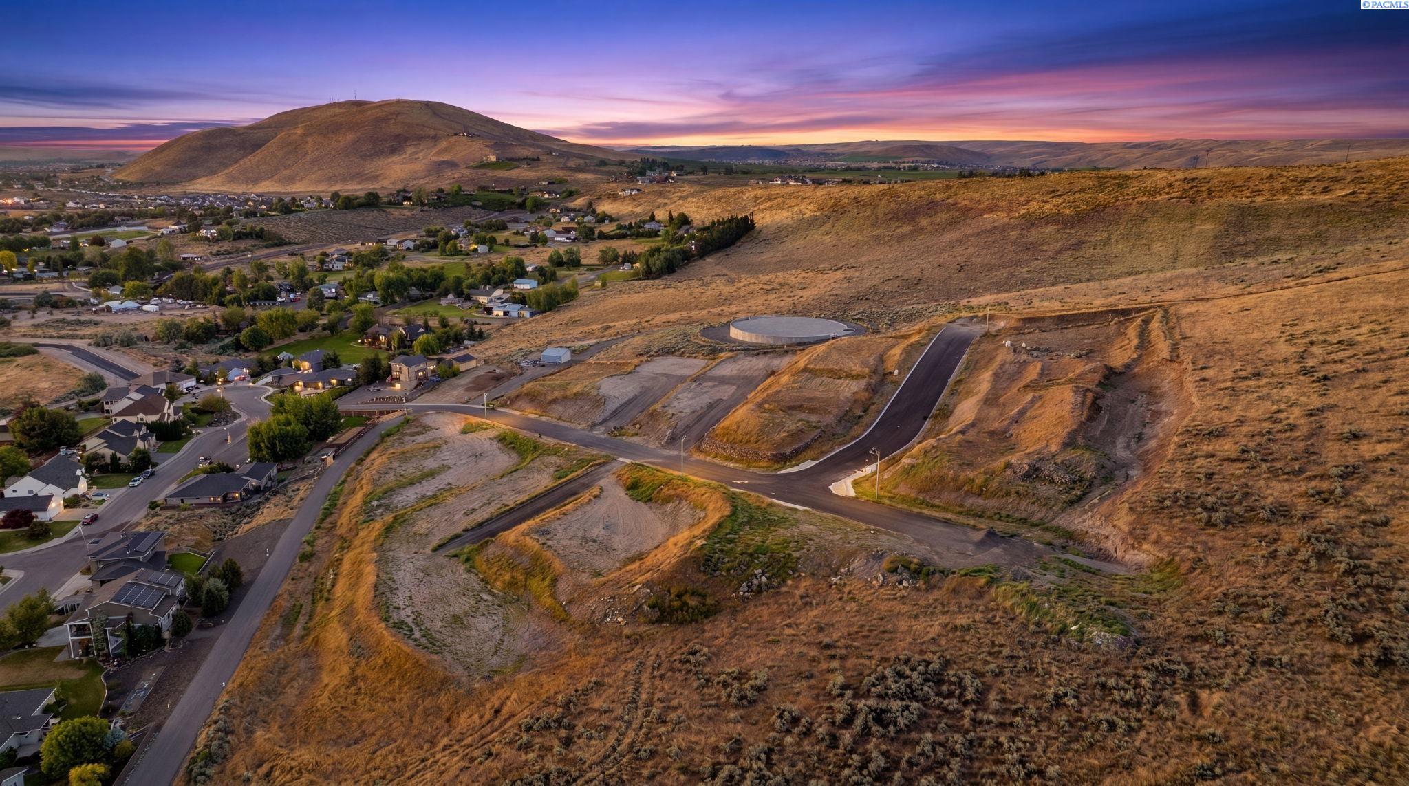 4646 Ferrero Dr Lot 1, West Richland, WA 99353