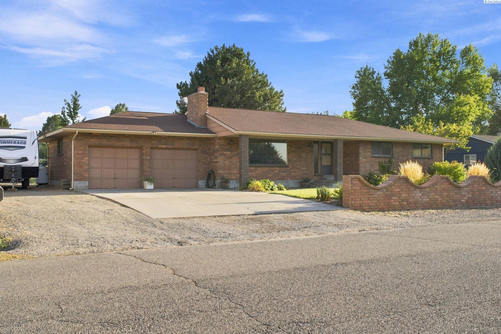 4605 W 12th Ave, Kennewick, WA 99338