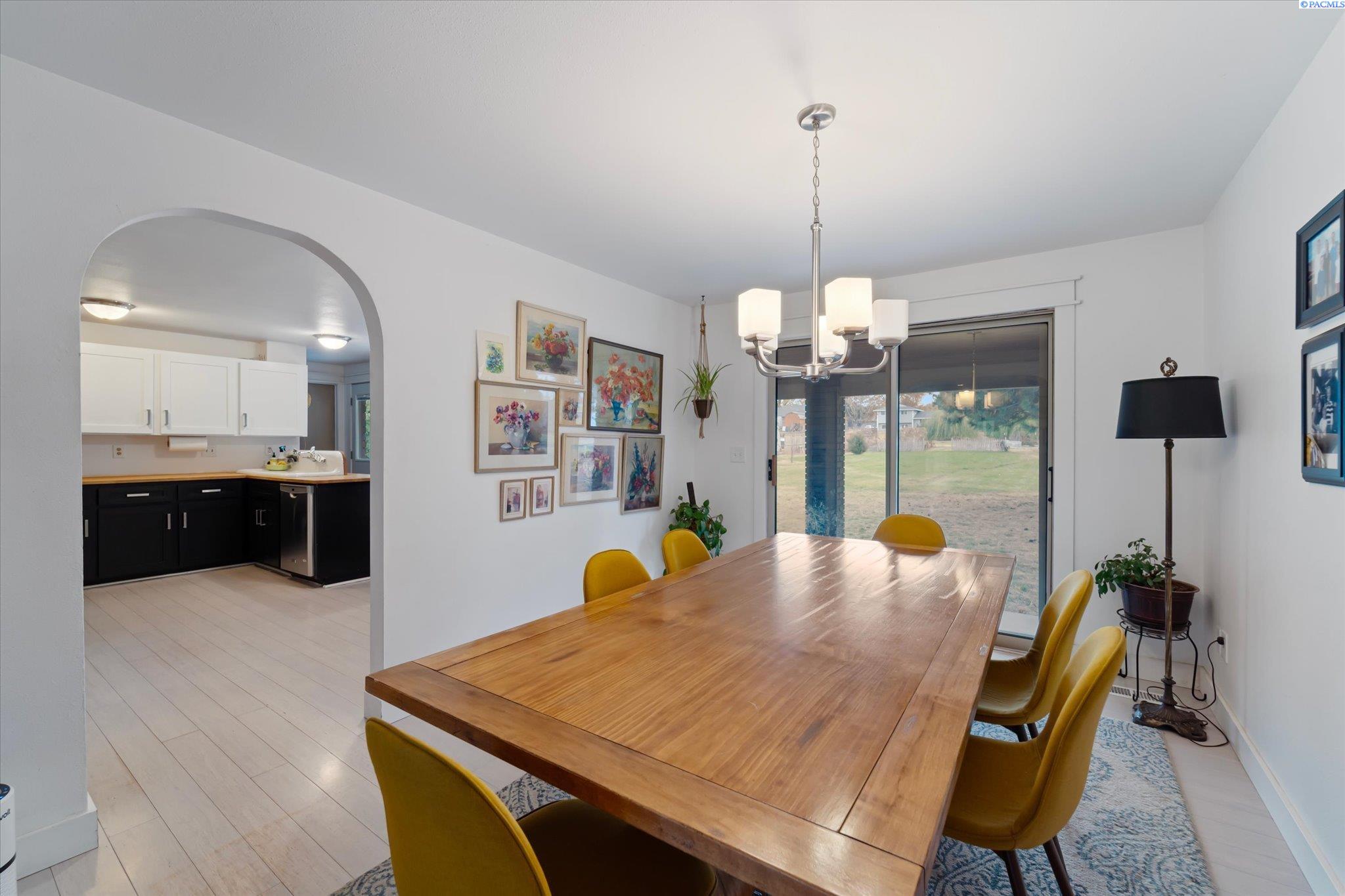4605 W 12th Ave, Kennewick, WA 99338