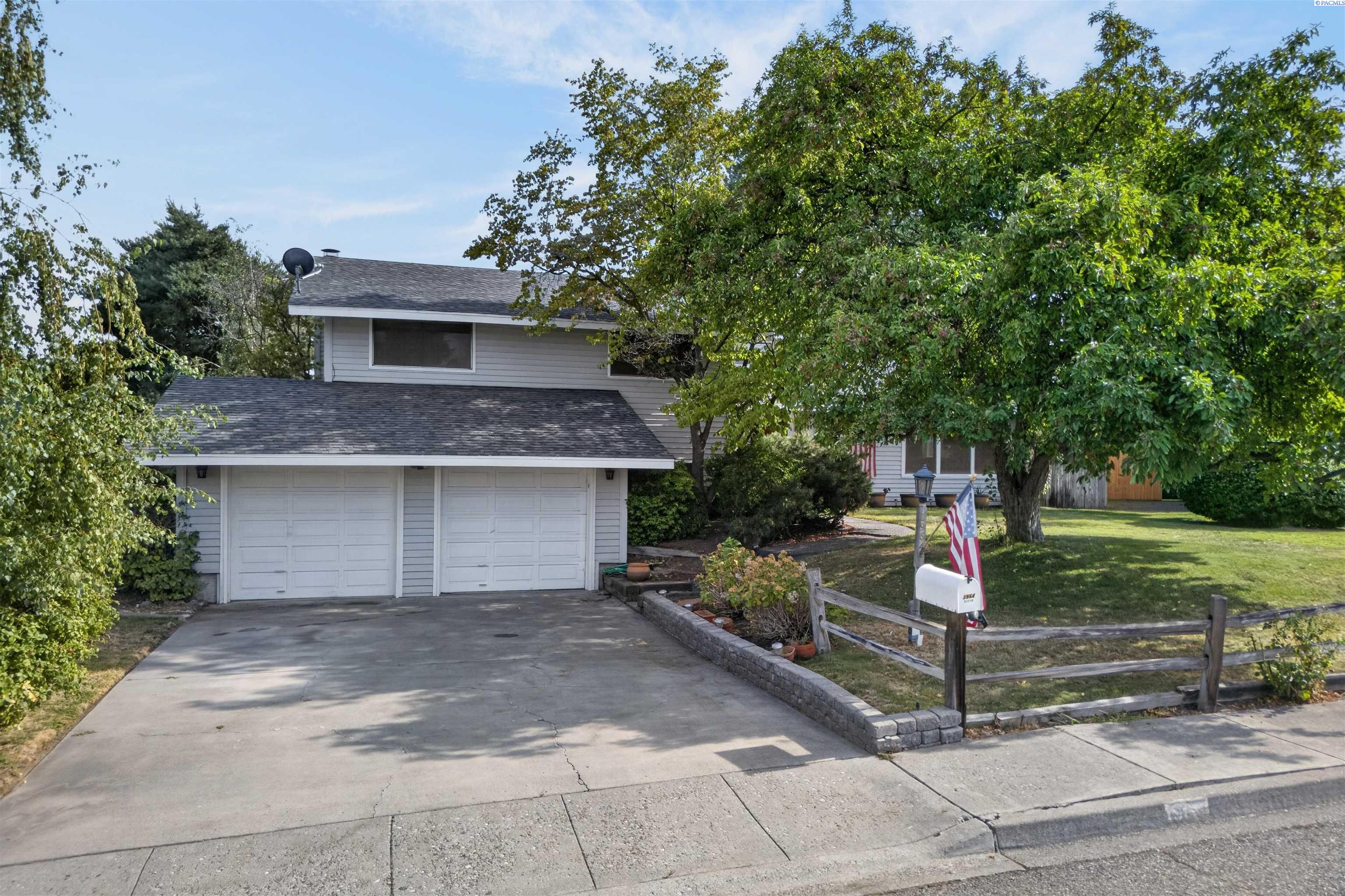 1964 Birch Ave, Richland, WA 99354