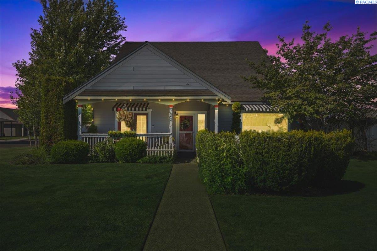 524 Canyon St, Richland, WA 99352