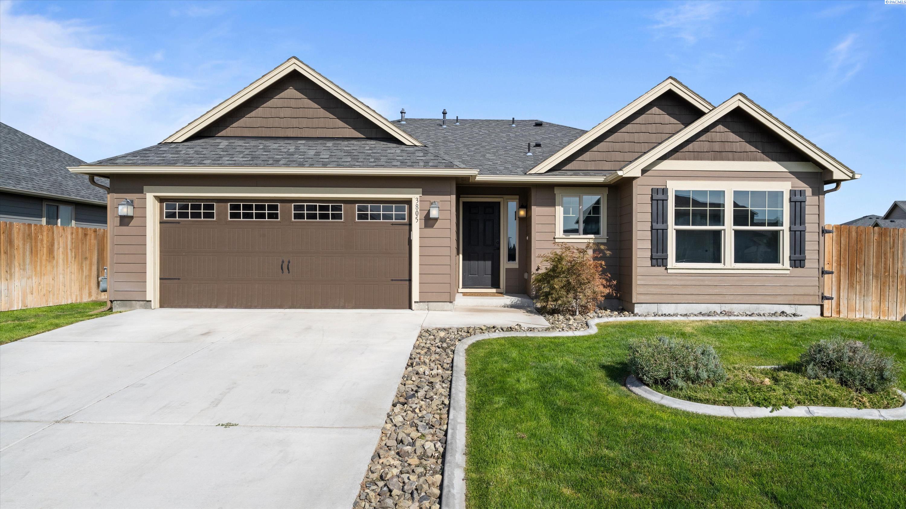3805 Charleston Ln, Pasco, WA 99301