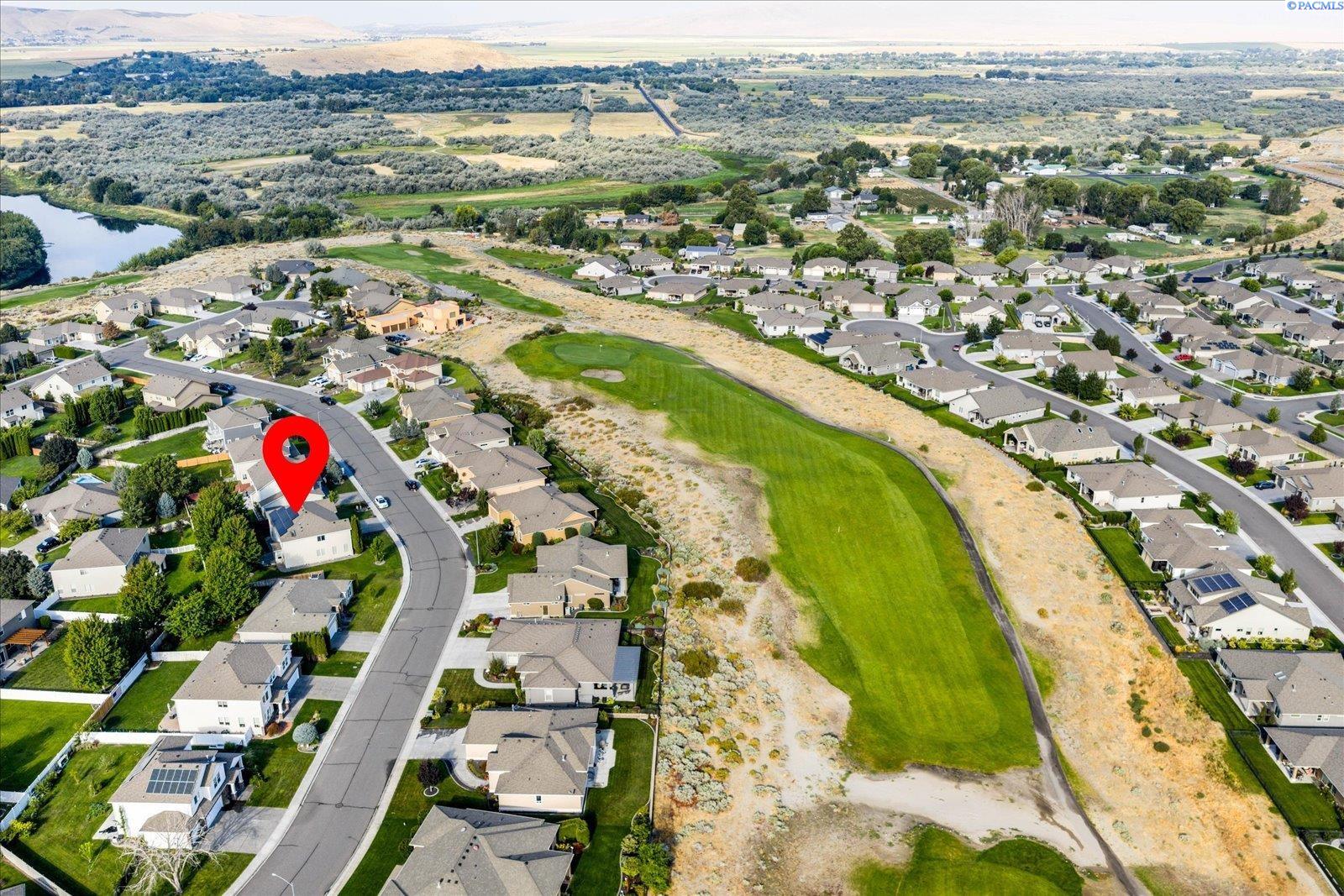 2989 Redrock Ridge Loop, Richland, WA 99354