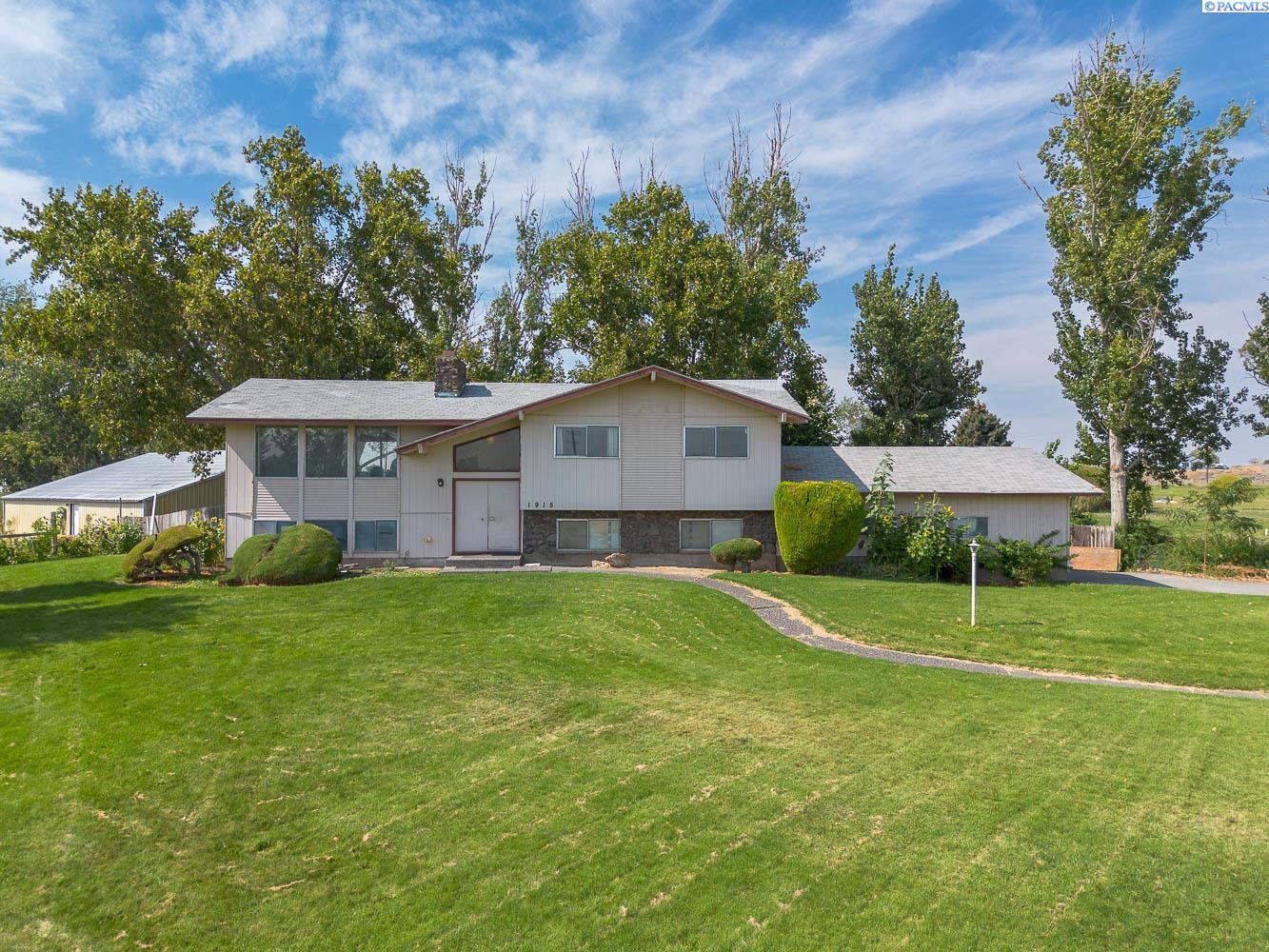 1915 Jones Rd, Richland, WA 99354