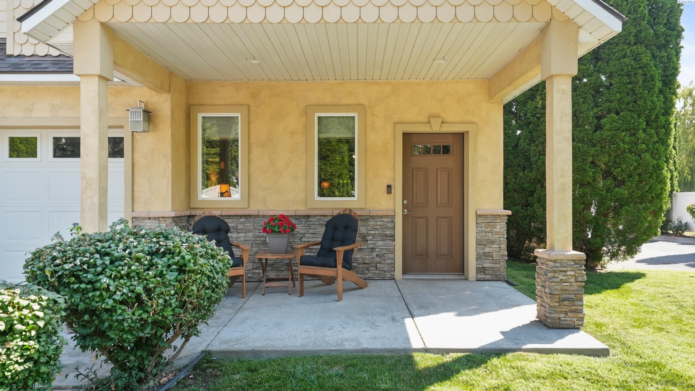 153 Keene, Richland, WA 99352