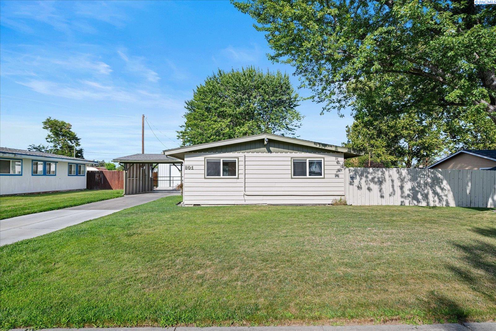 801 N Johnson St, Kennewick, WA 99336