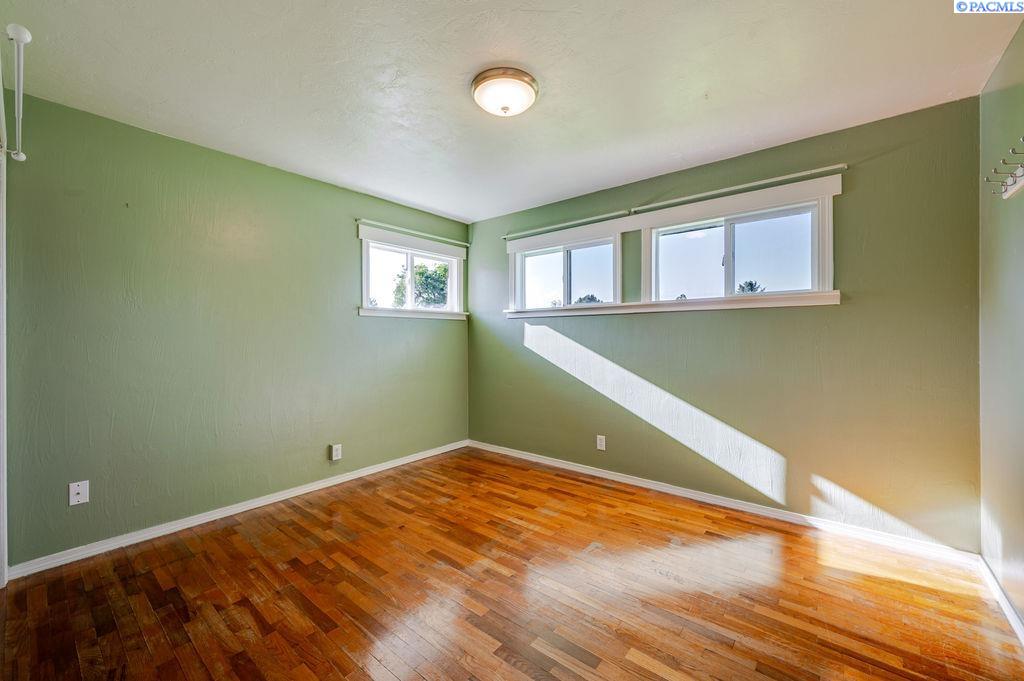Photo 3 of Single family home for sale at 7023 W Victoria Ave, Kennewick, WA 99336 | MLS# 296020 | Listing updated on 2026-09-16